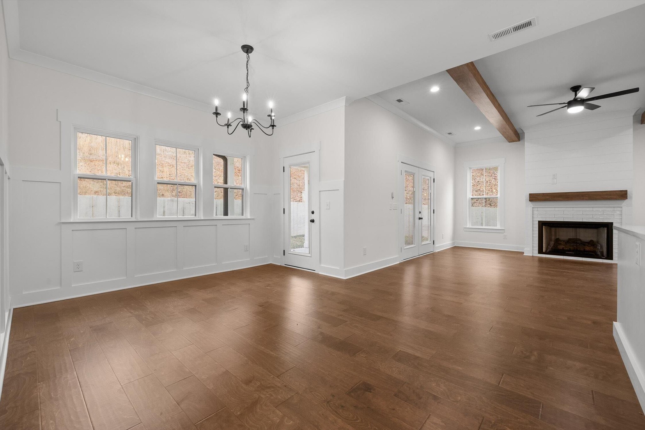 3511 Hawks Creek Drive Property Photo 26