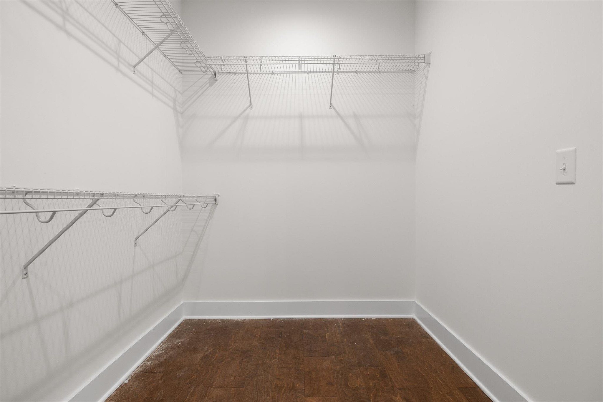 3511 Hawks Creek Drive Property Photo 41