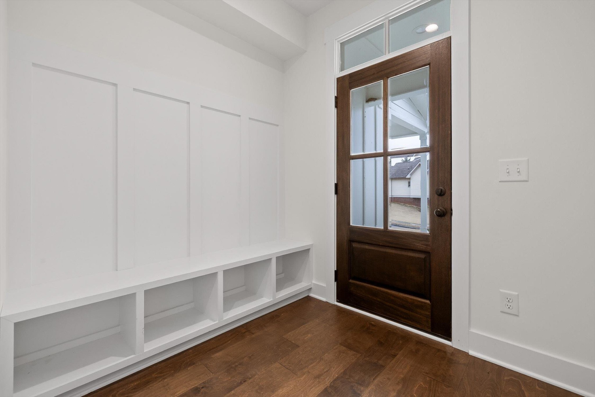 3511 Hawks Creek Drive Property Photo 47