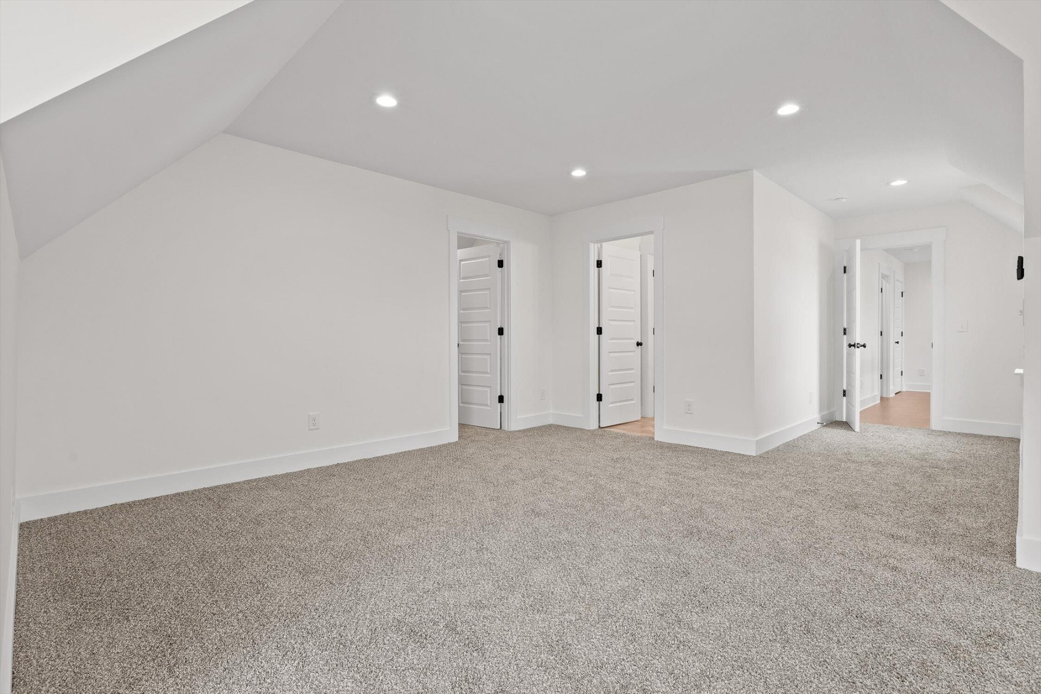 3511 Hawks Creek Drive Property Photo 64