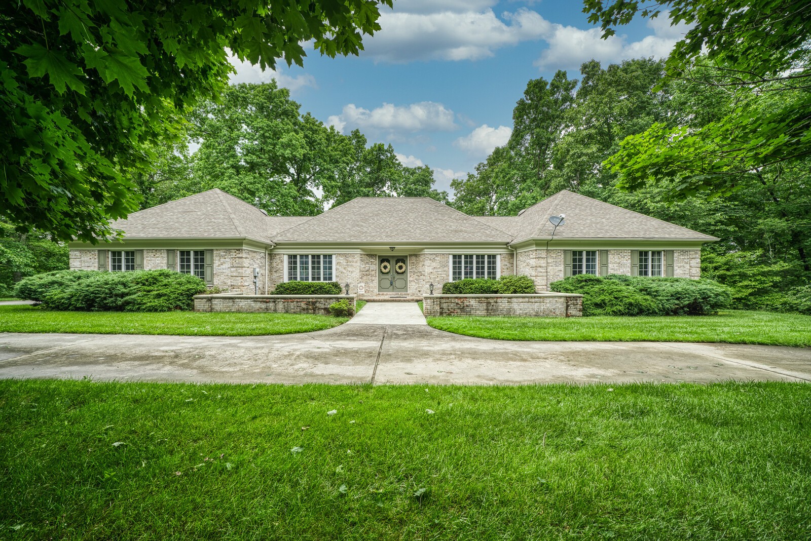 60 Bluff Rd Property Photo 1