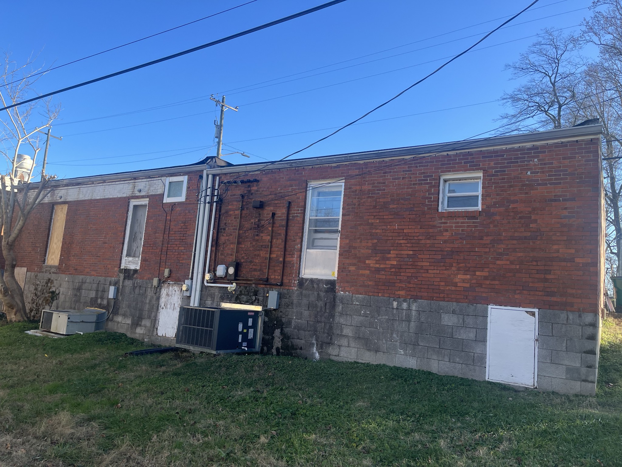 1202 Donelson Ave Property Photo 8