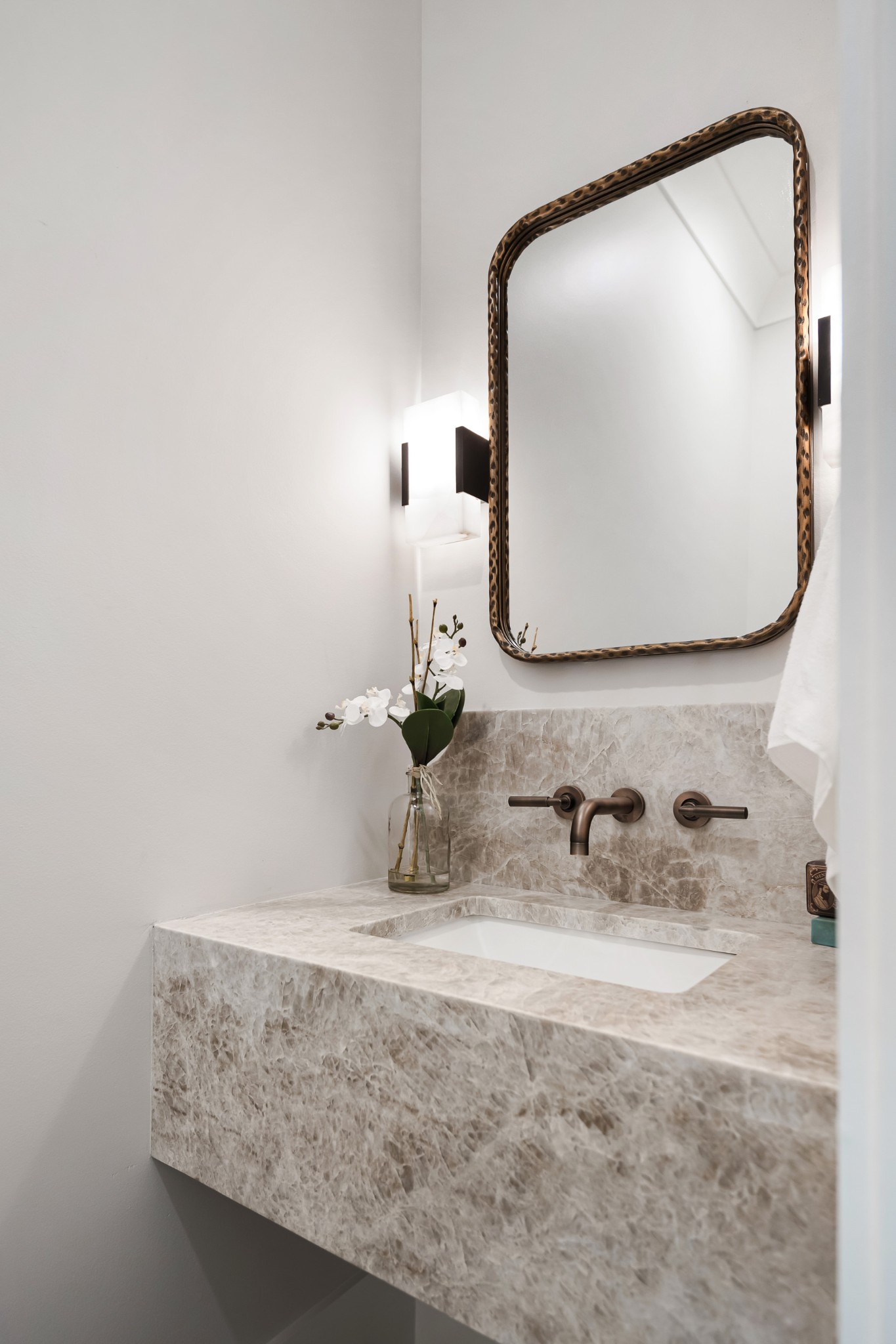 9407 Dewaal Rdg Property Photo 12