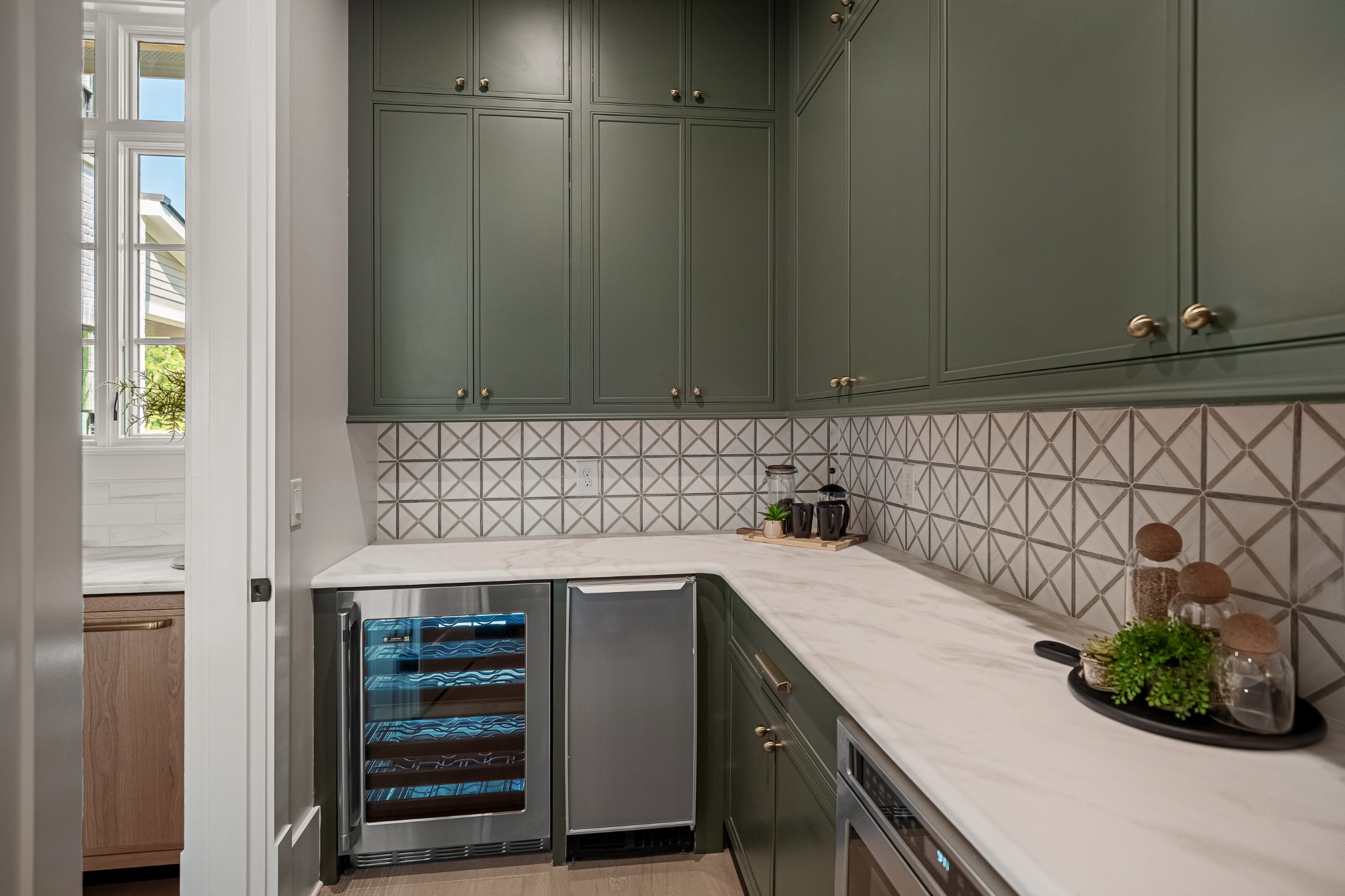 9407 Dewaal Rdg Property Photo 37