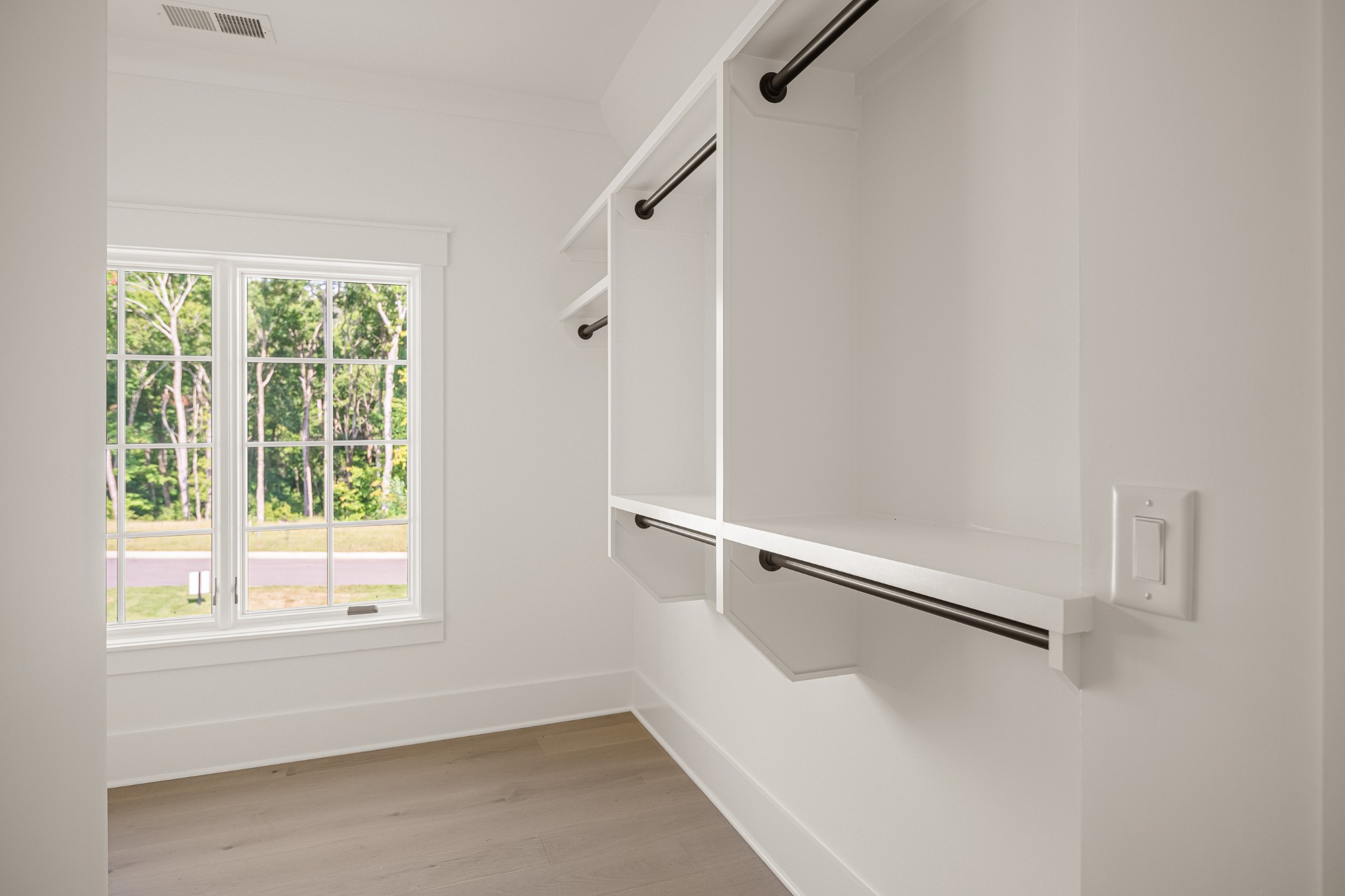 9407 Dewaal Rdg Property Photo 61