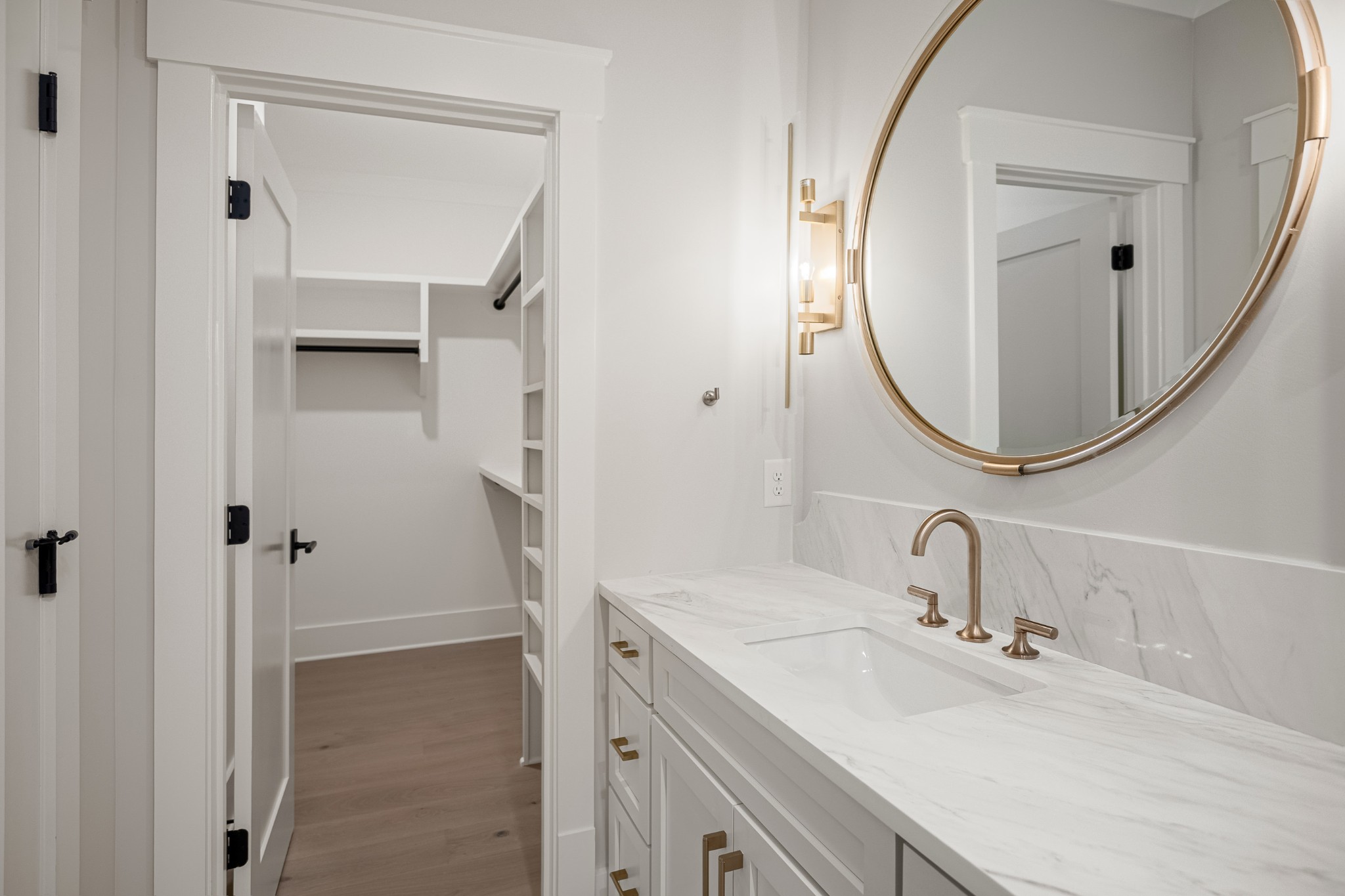 9407 Dewaal Rdg Property Photo 65