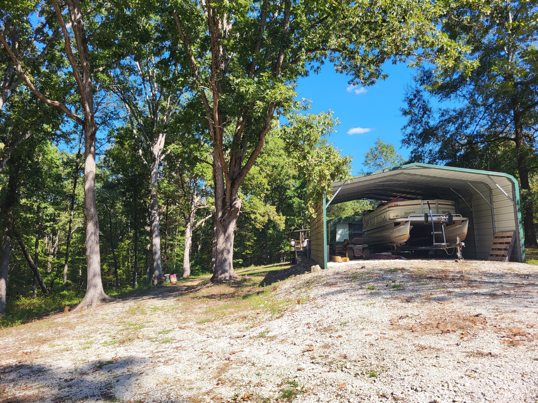 60 White Oak Dr Property Photo 22