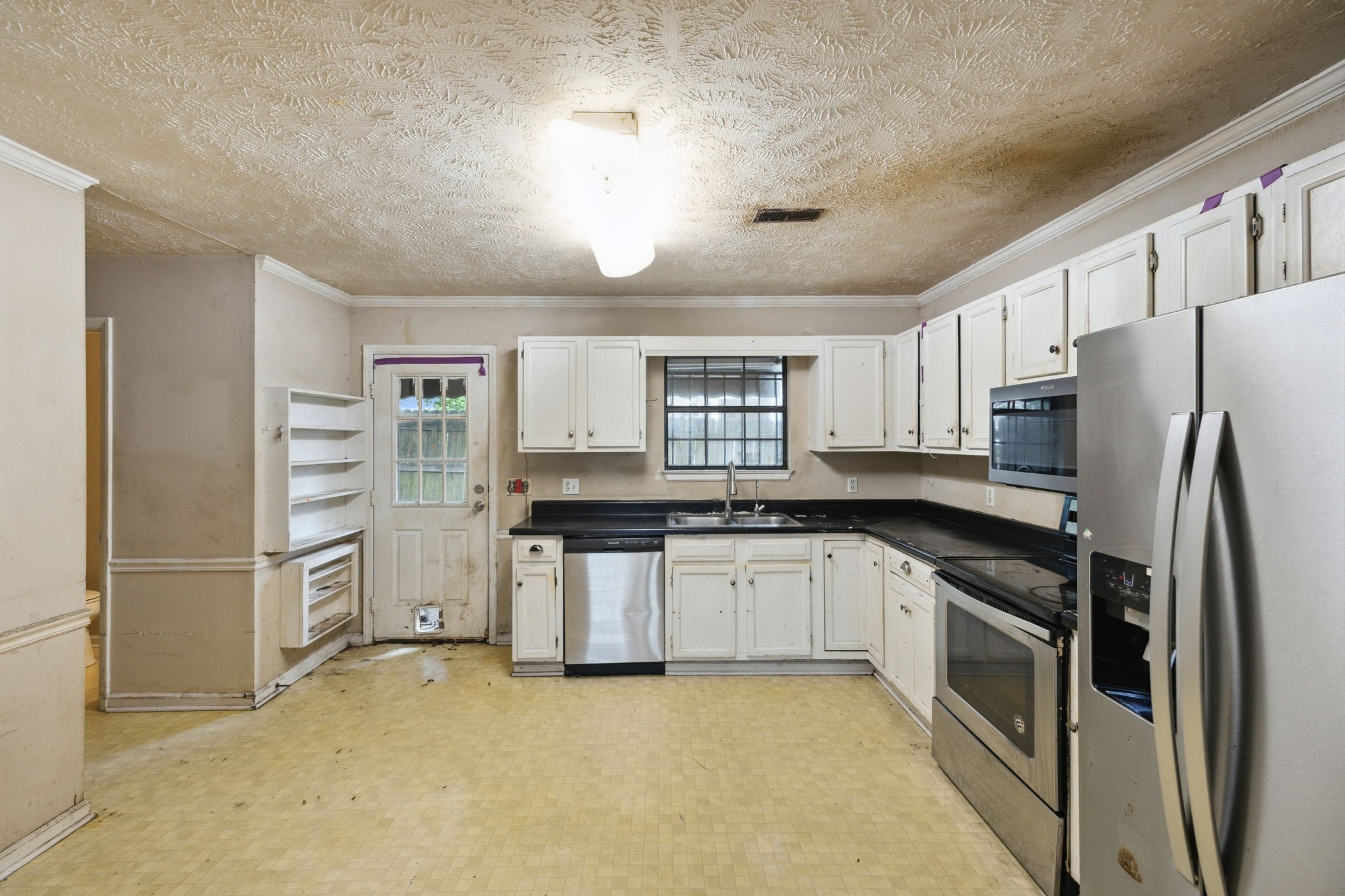 513 N Maple St Property Photo 12