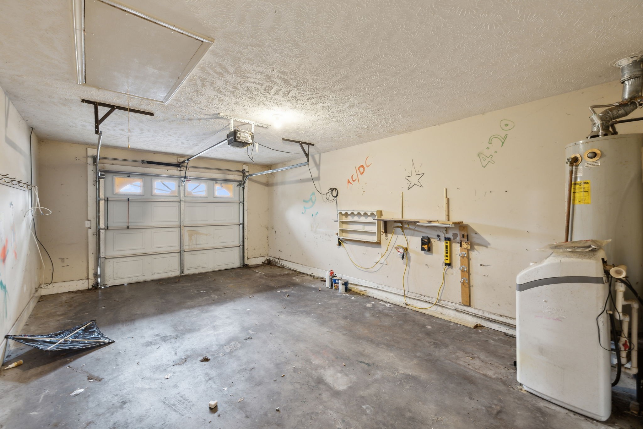 513 N Maple St Property Photo 16