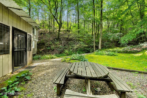 3127 Emerald Springs Loop Property Photo 14