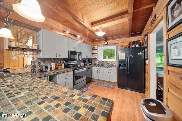 3127 Emerald Springs Loop Property Photo 21