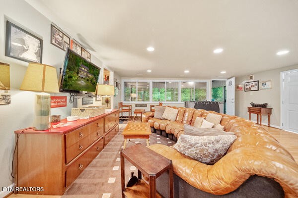 3127 Emerald Springs Loop Property Photo 28