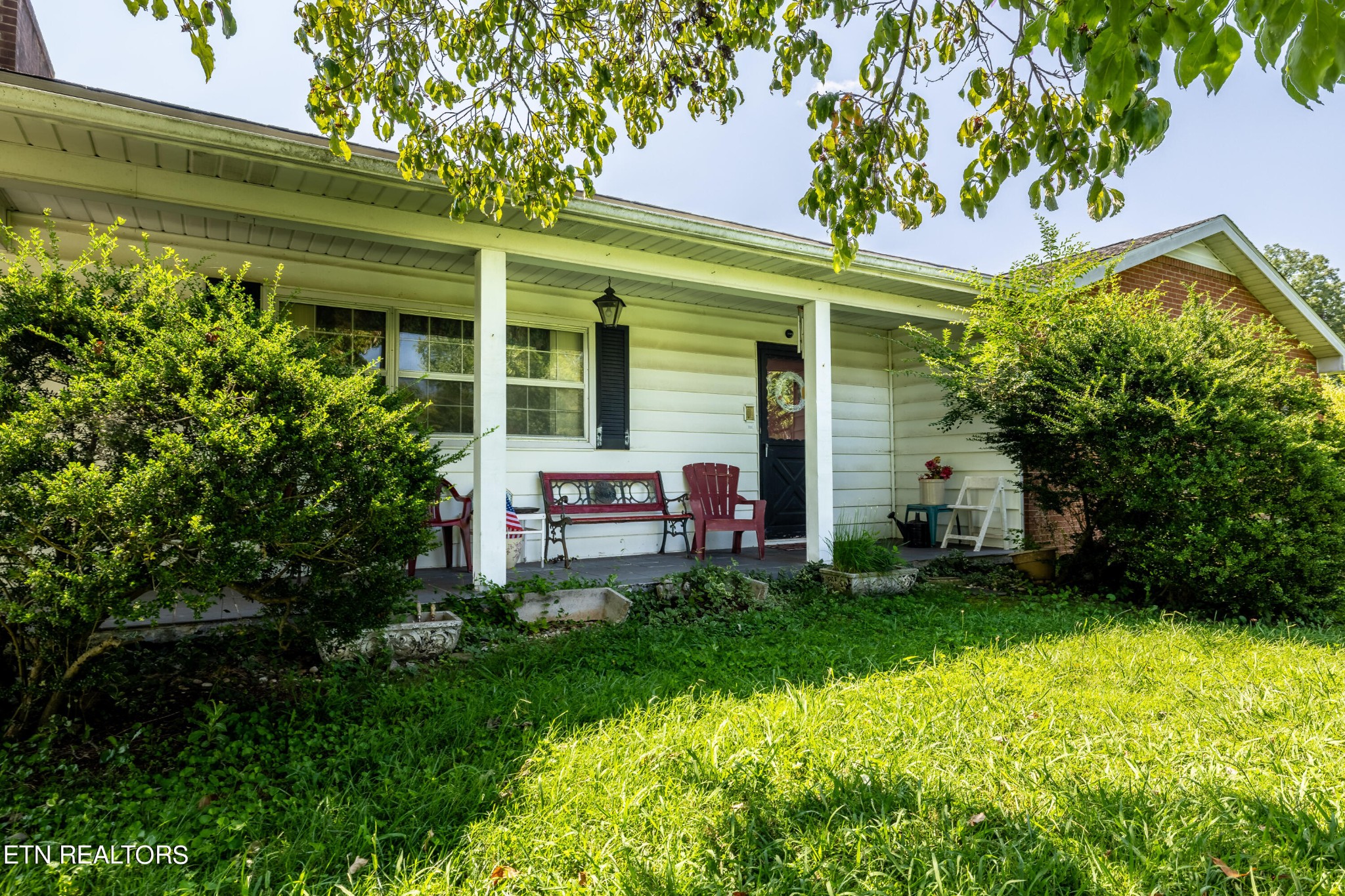 111 Harmon Rd Property Photo 11
