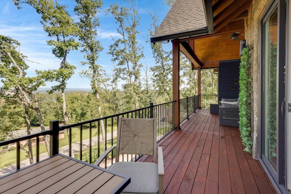 9934 Caseview Drive Property Photo 22