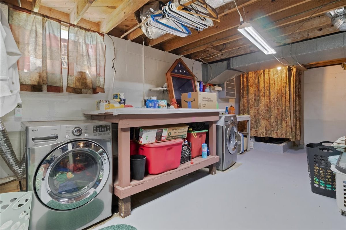 4670 Highway 69a Property Photo 19