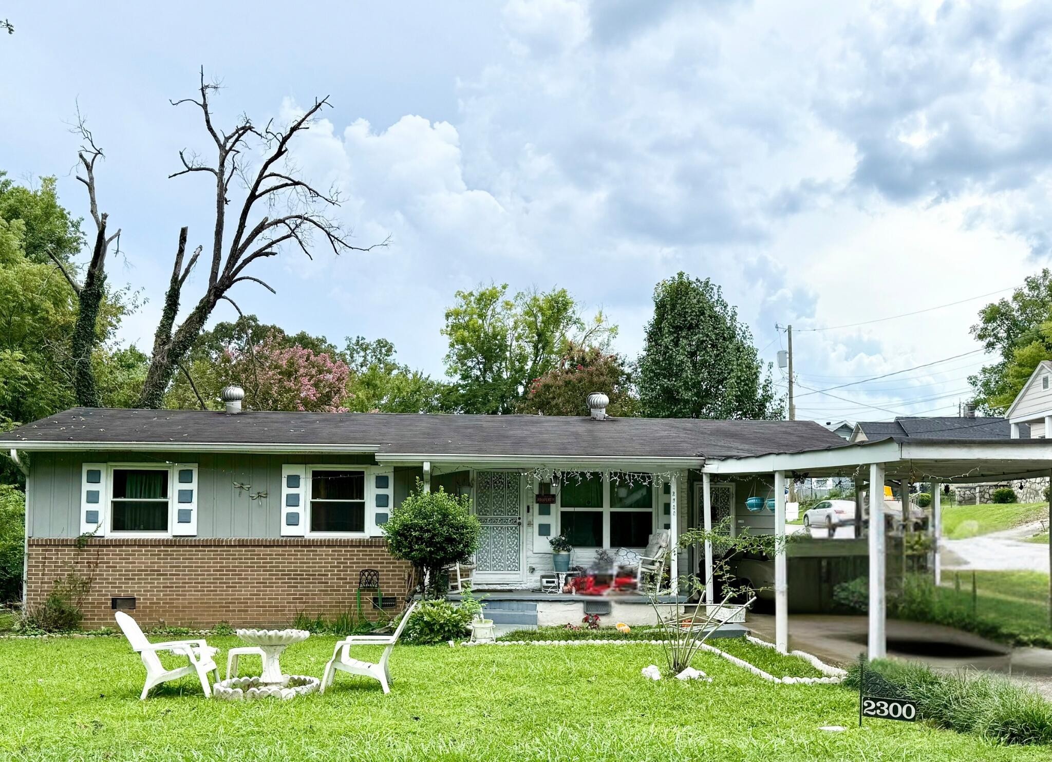 2300 Olive Street Property Photo 1