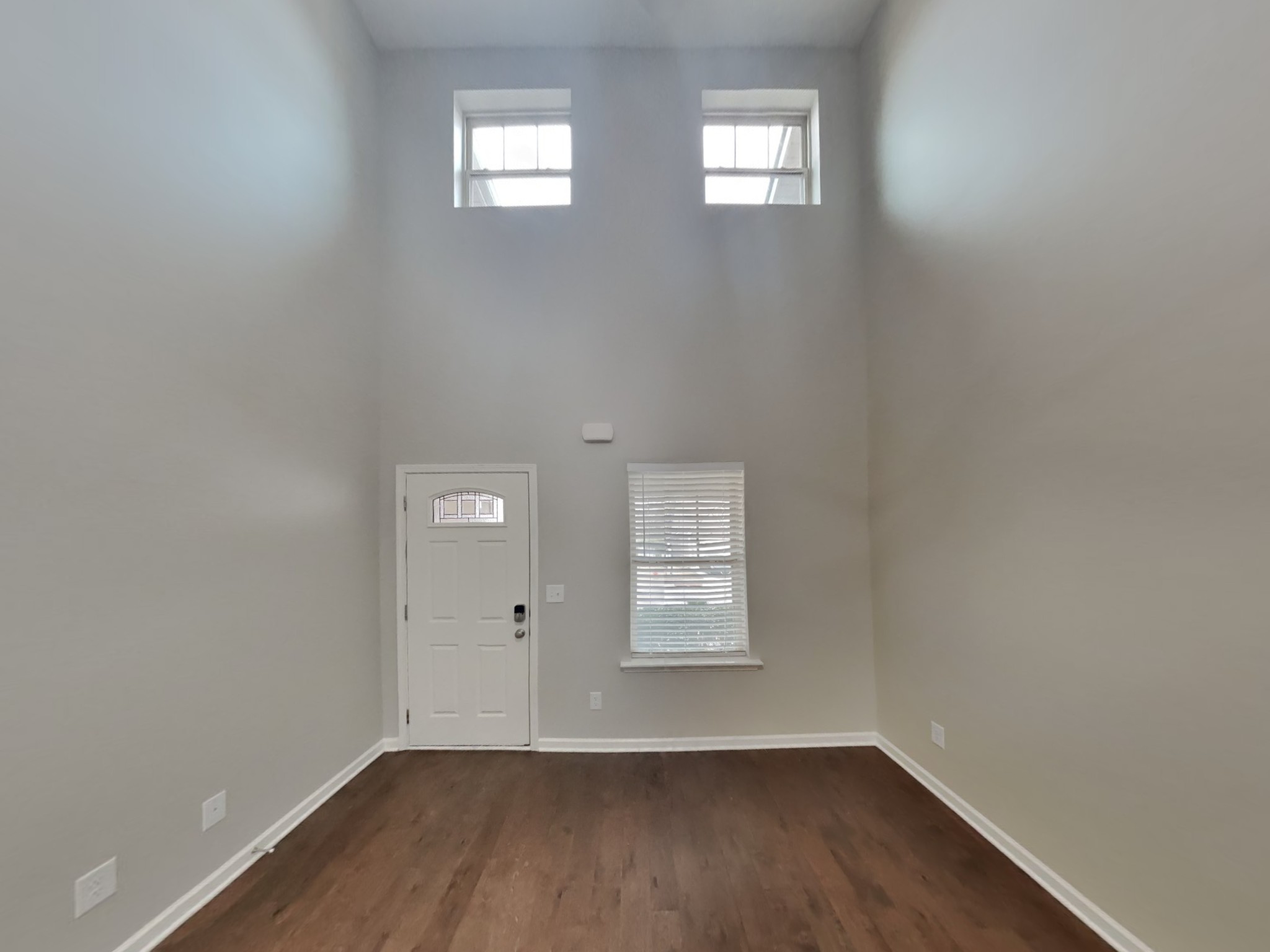 1093 Neeleys Bnd Property Photo 3