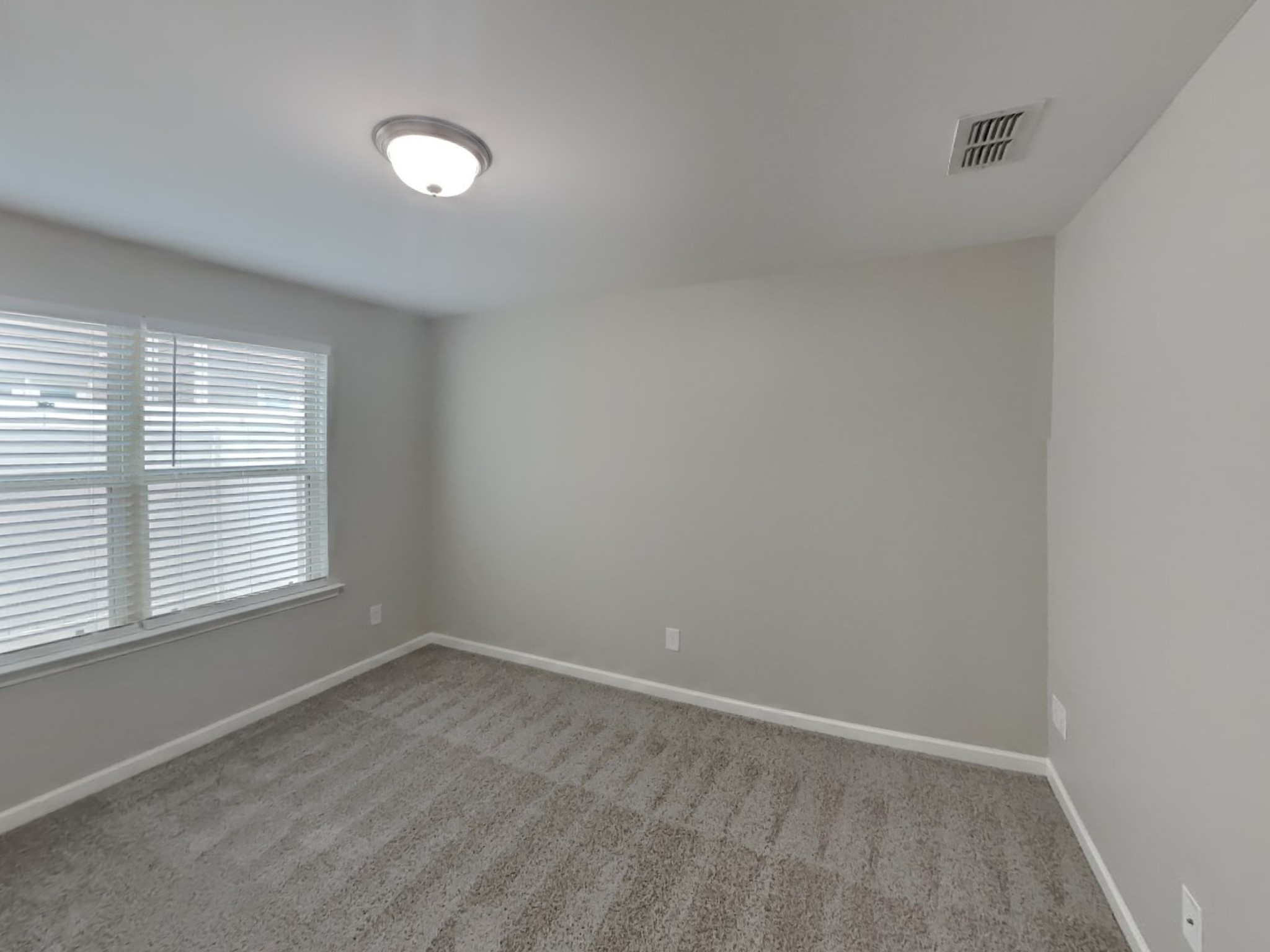 1093 Neeleys Bnd Property Photo 10