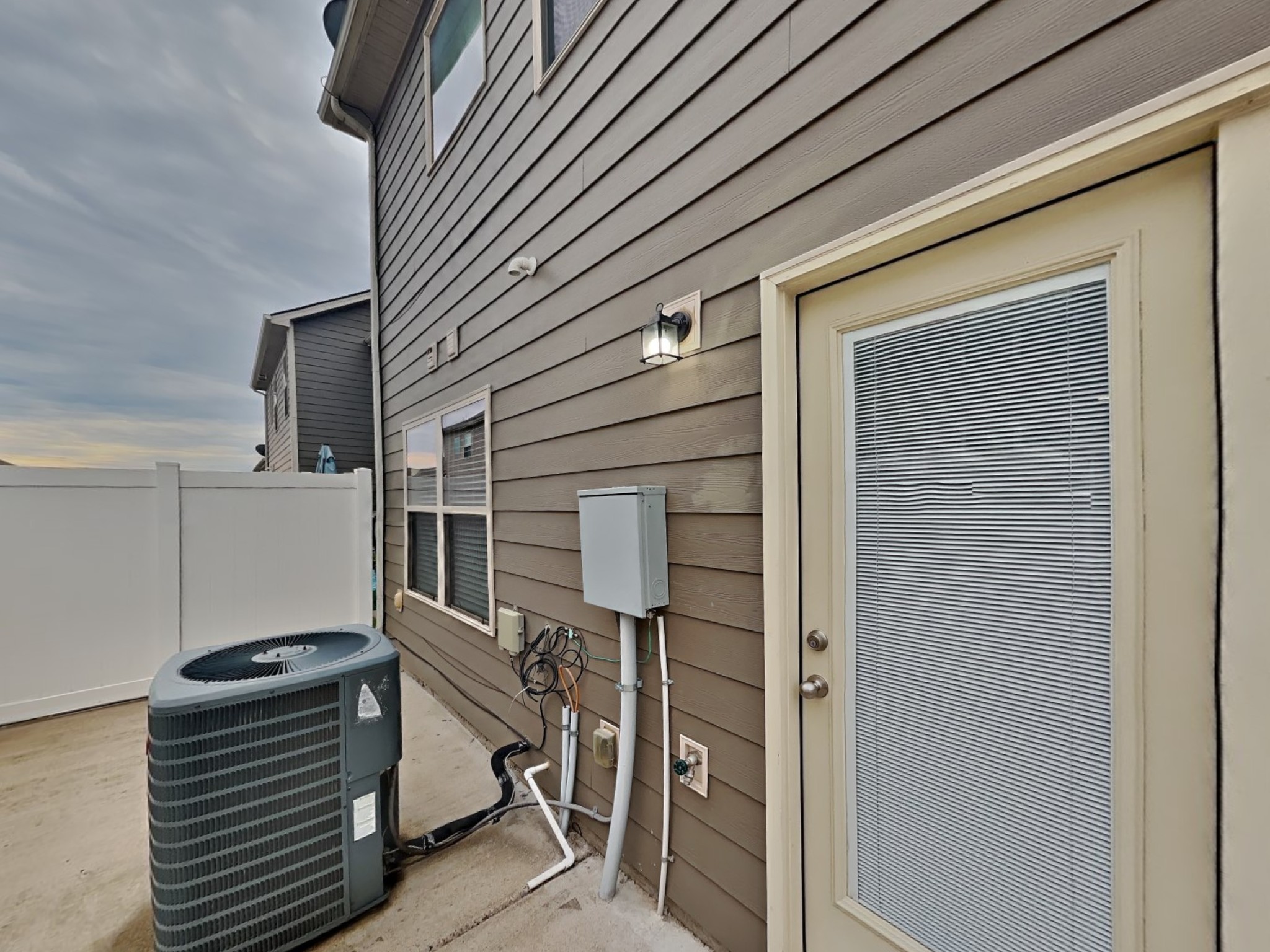 1093 Neeleys Bnd Property Photo 15