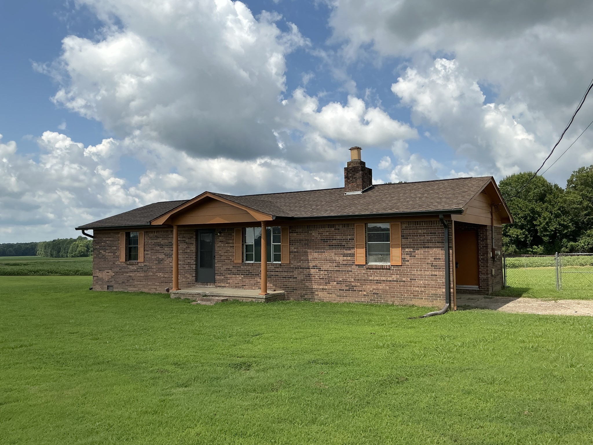 115 Jaynes Rd Property Photo 2