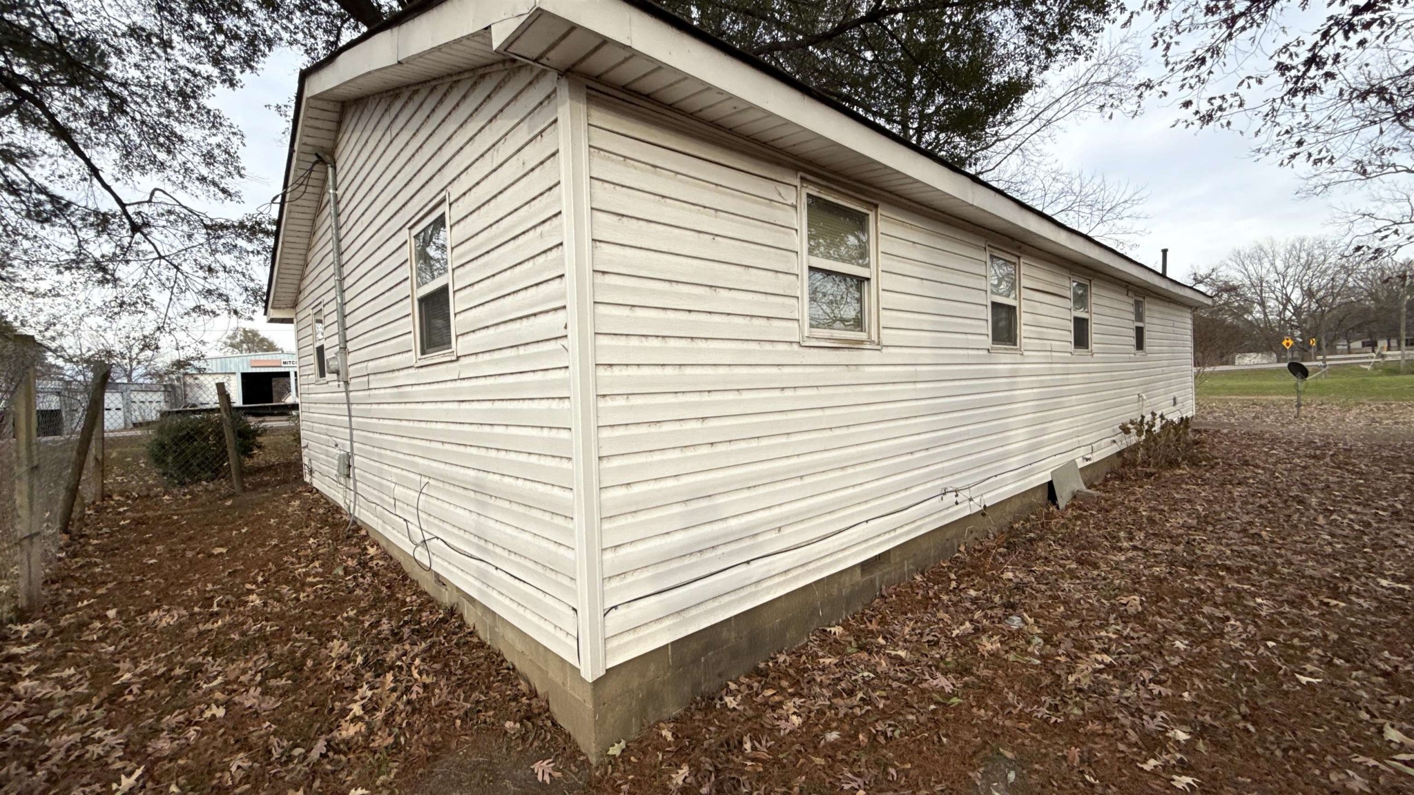 113 Hwy 118 Property Photo 32