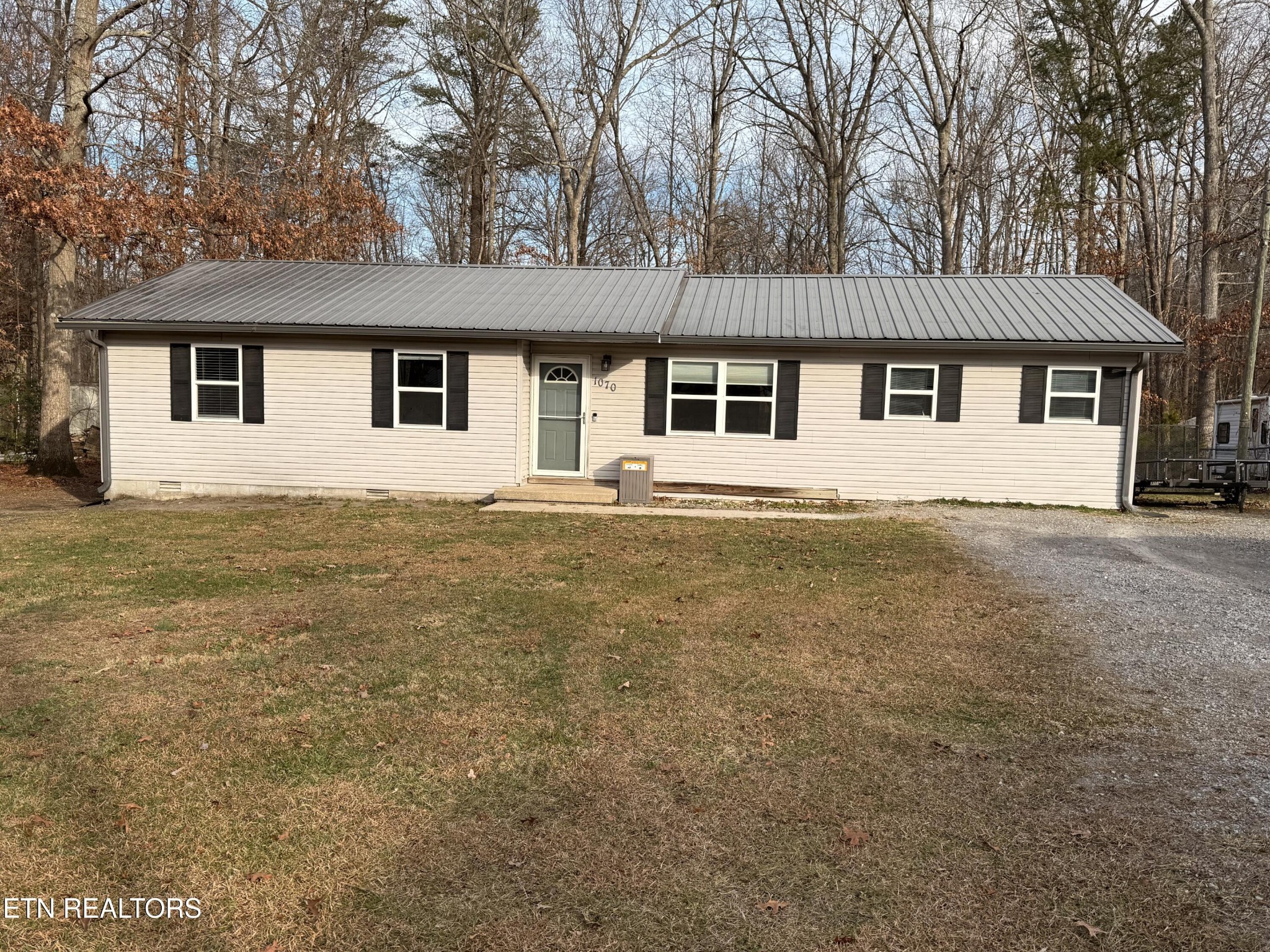1070 N Shady Lane Loop Property Photo 1