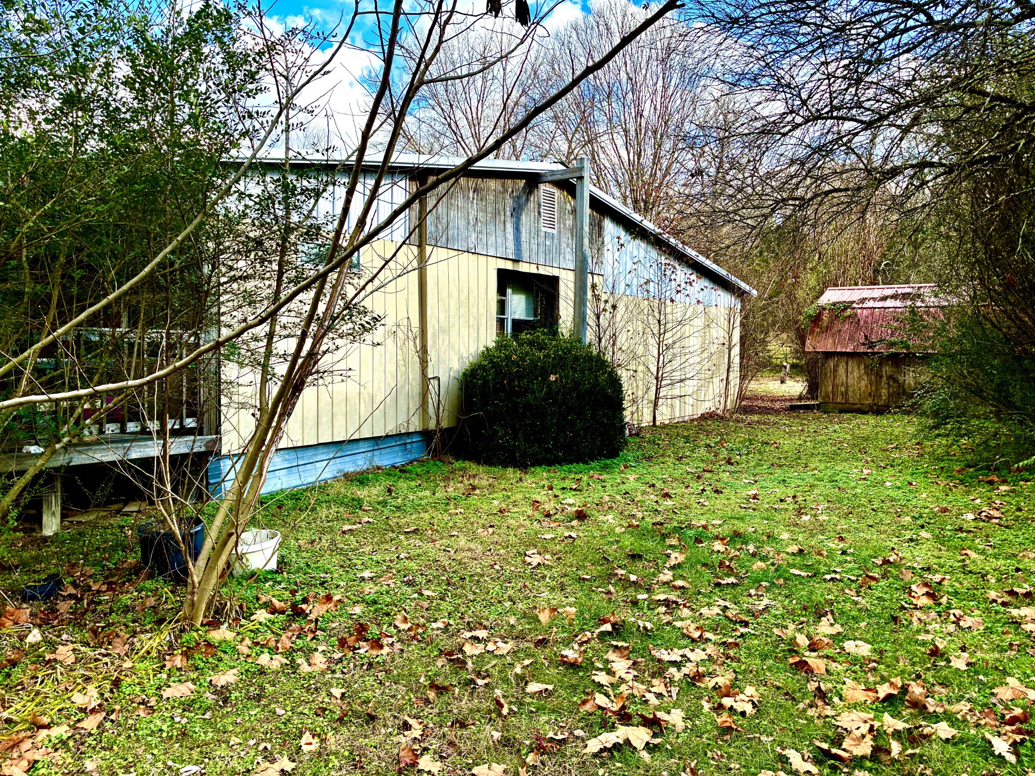 202 Pineview Rd Property Photo 2