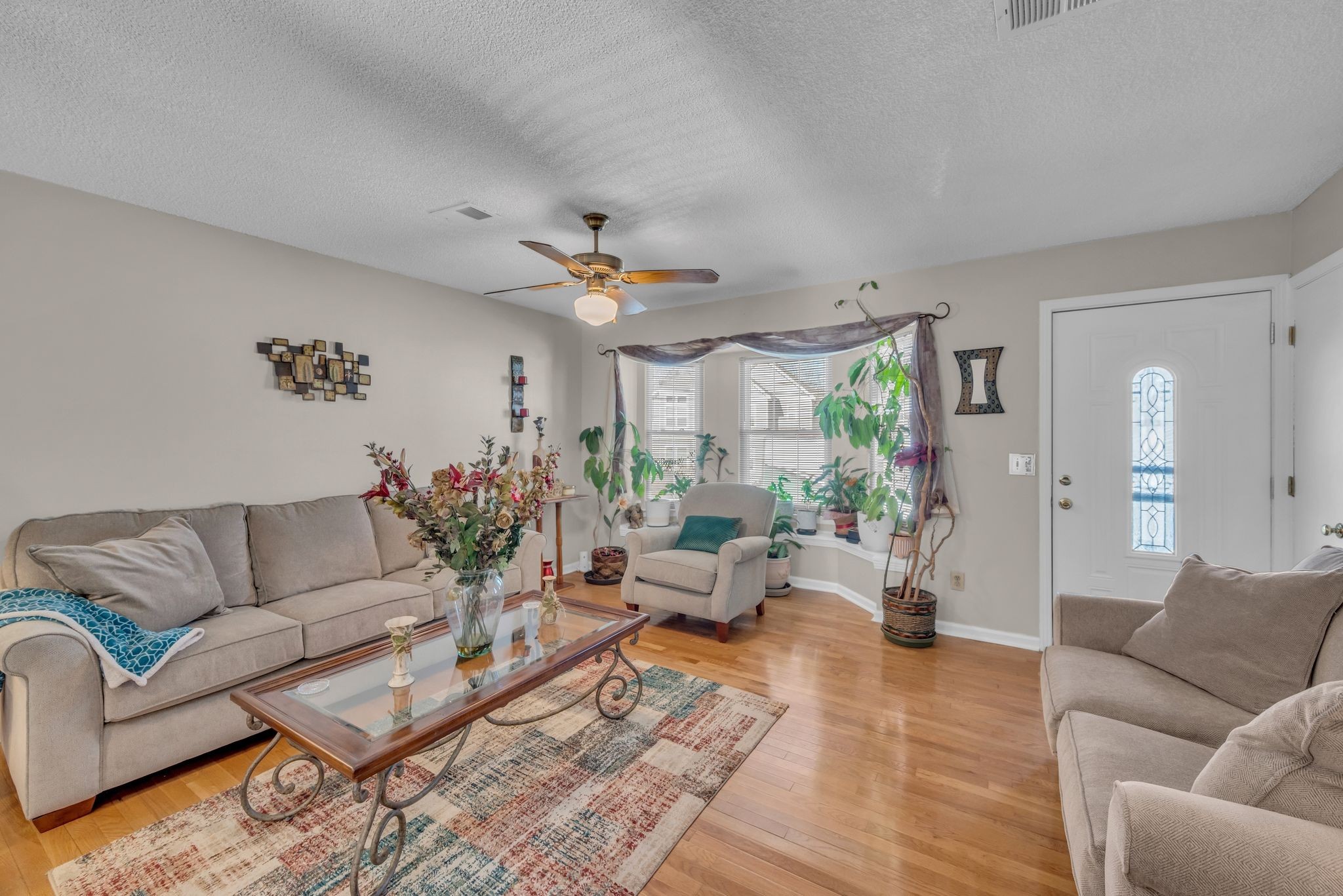 717 Flint Ridge Dr Property Photo 2