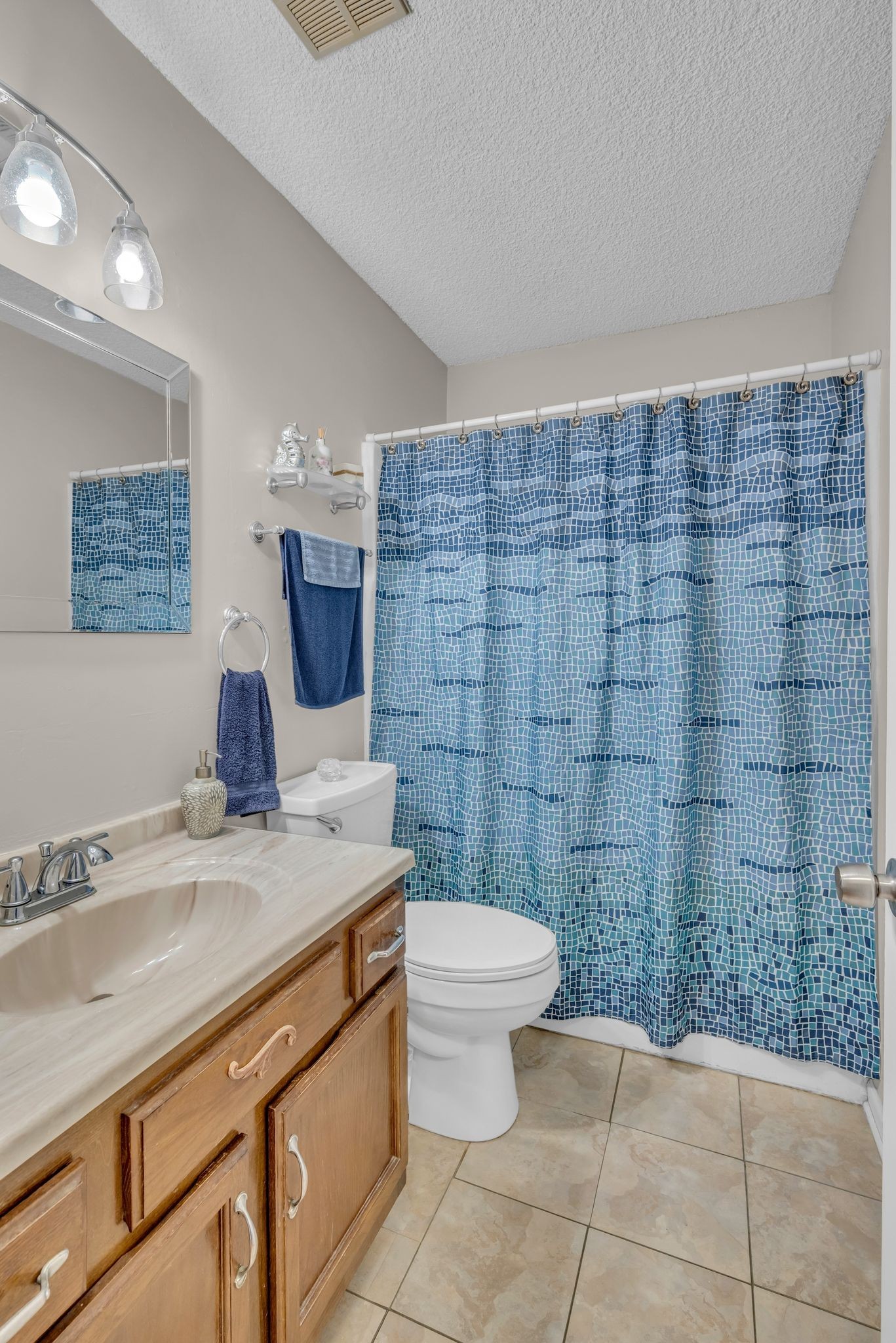 717 Flint Ridge Dr Property Photo 24