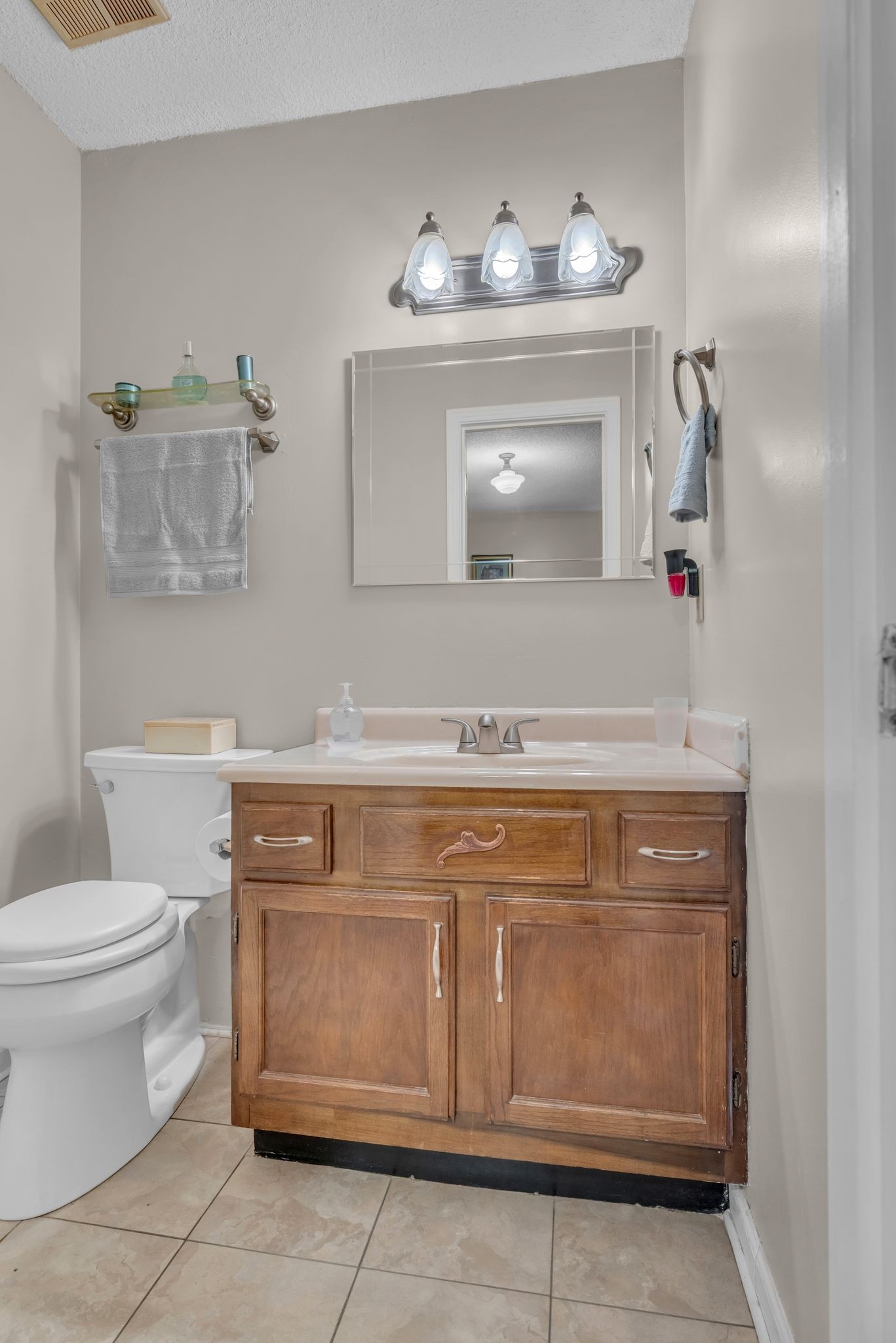 717 Flint Ridge Dr Property Photo 28