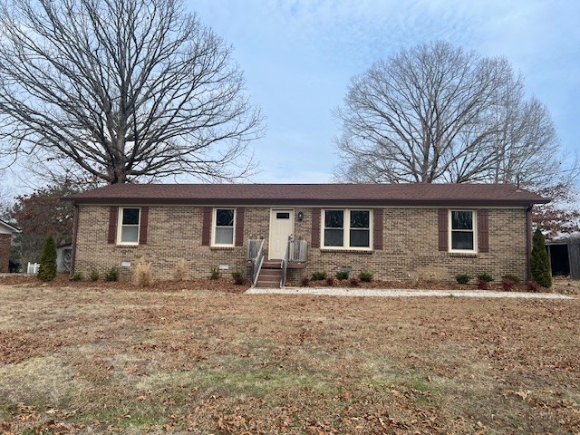 843 Cherokee Dr Property Photo 1