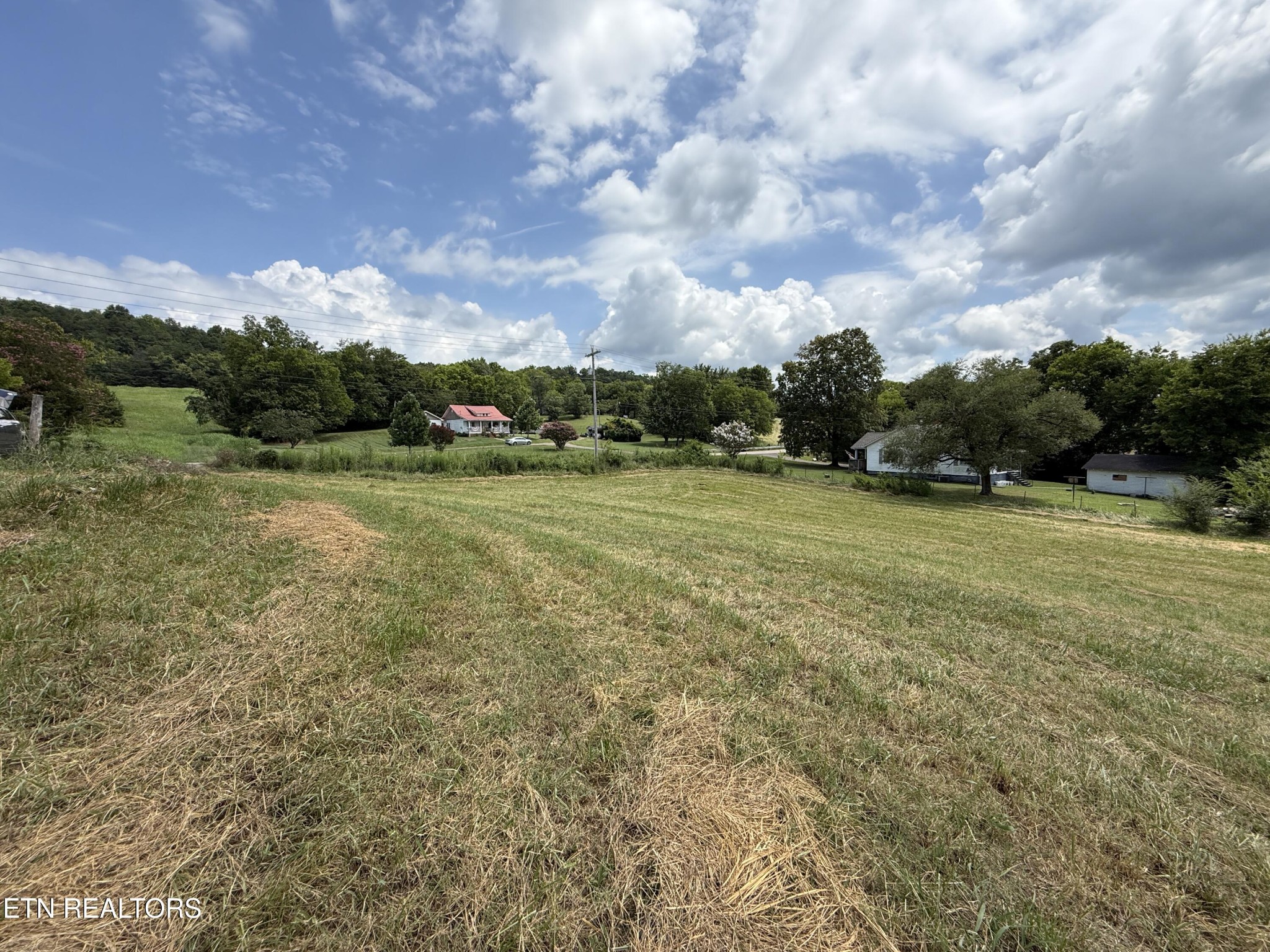 565 Highway 160 Property Photo 4