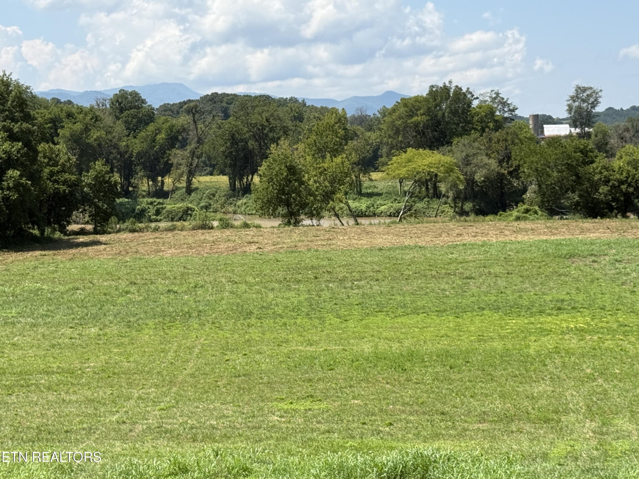 565 Highway 160 Property Photo 26