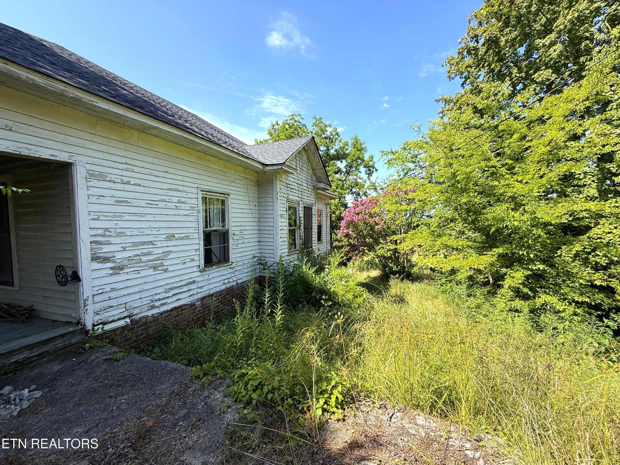 565 Highway 160 Property Photo 27