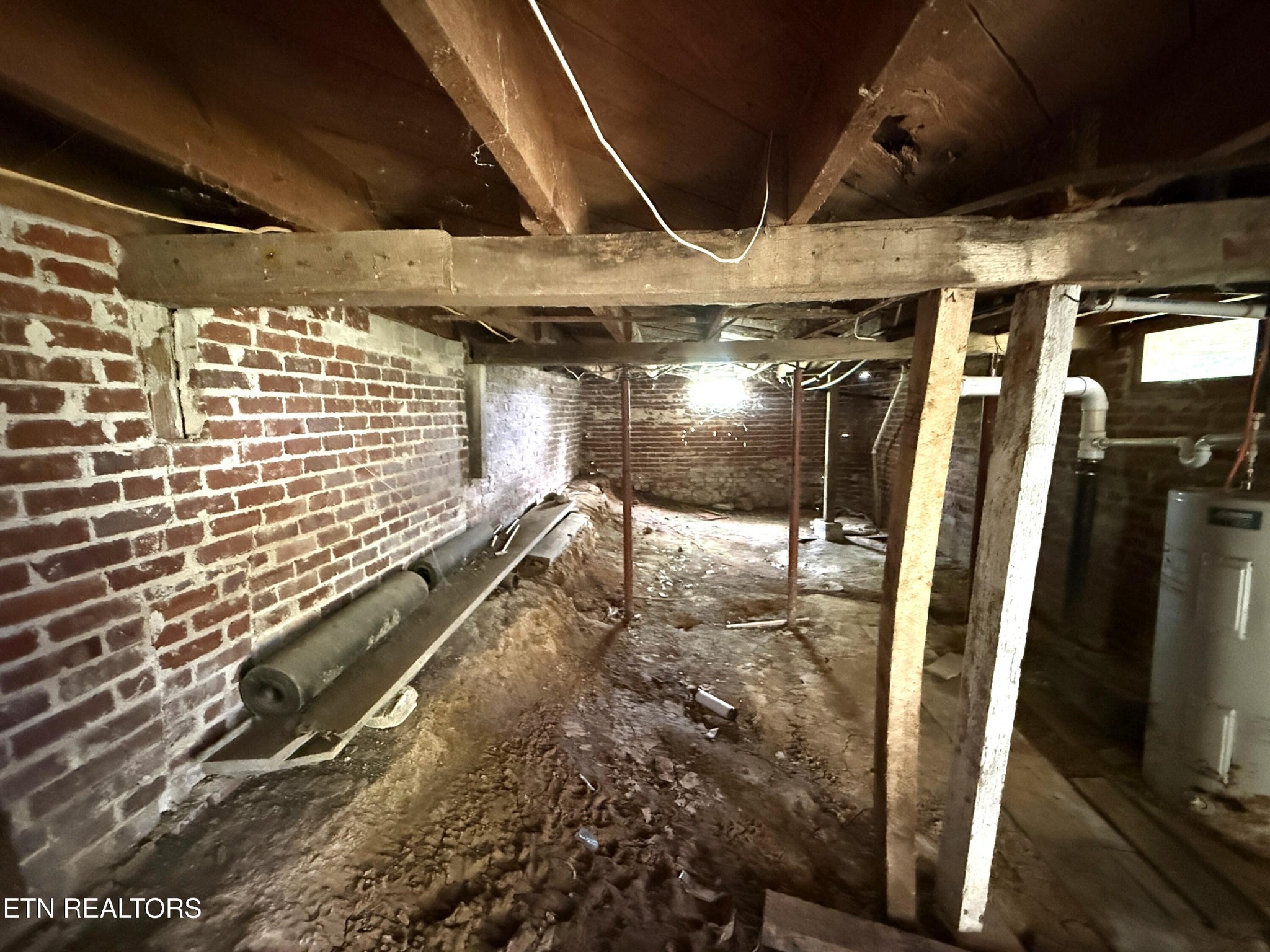565 Highway 160 Property Photo 35