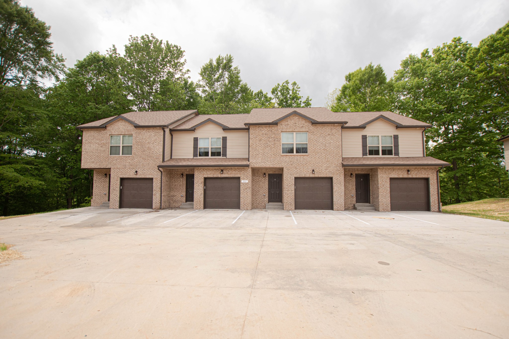 222 Smithson Lane Property Photo 1