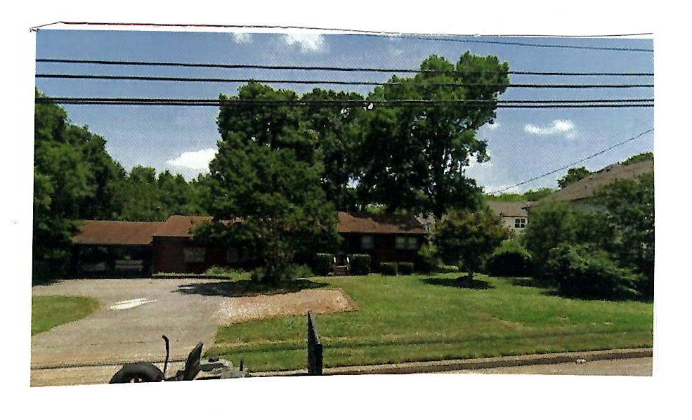 313 Myatt Dr Property Photo 1