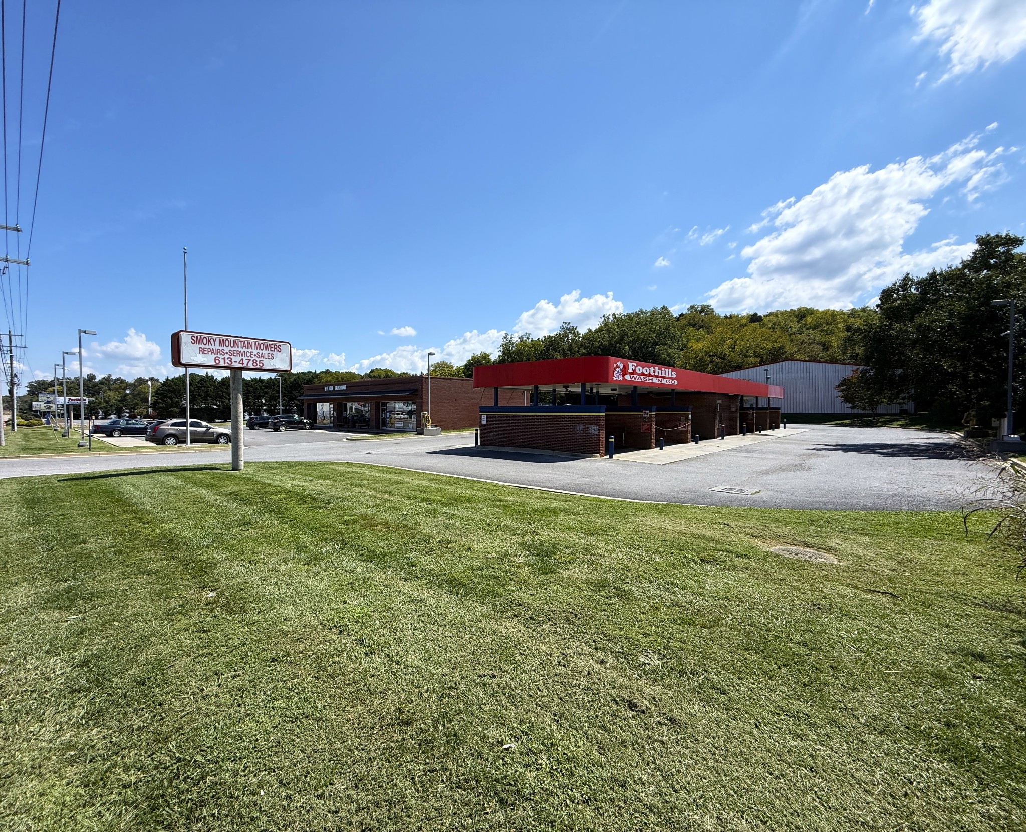 861 W Highway 25 70, W Property Photo 9