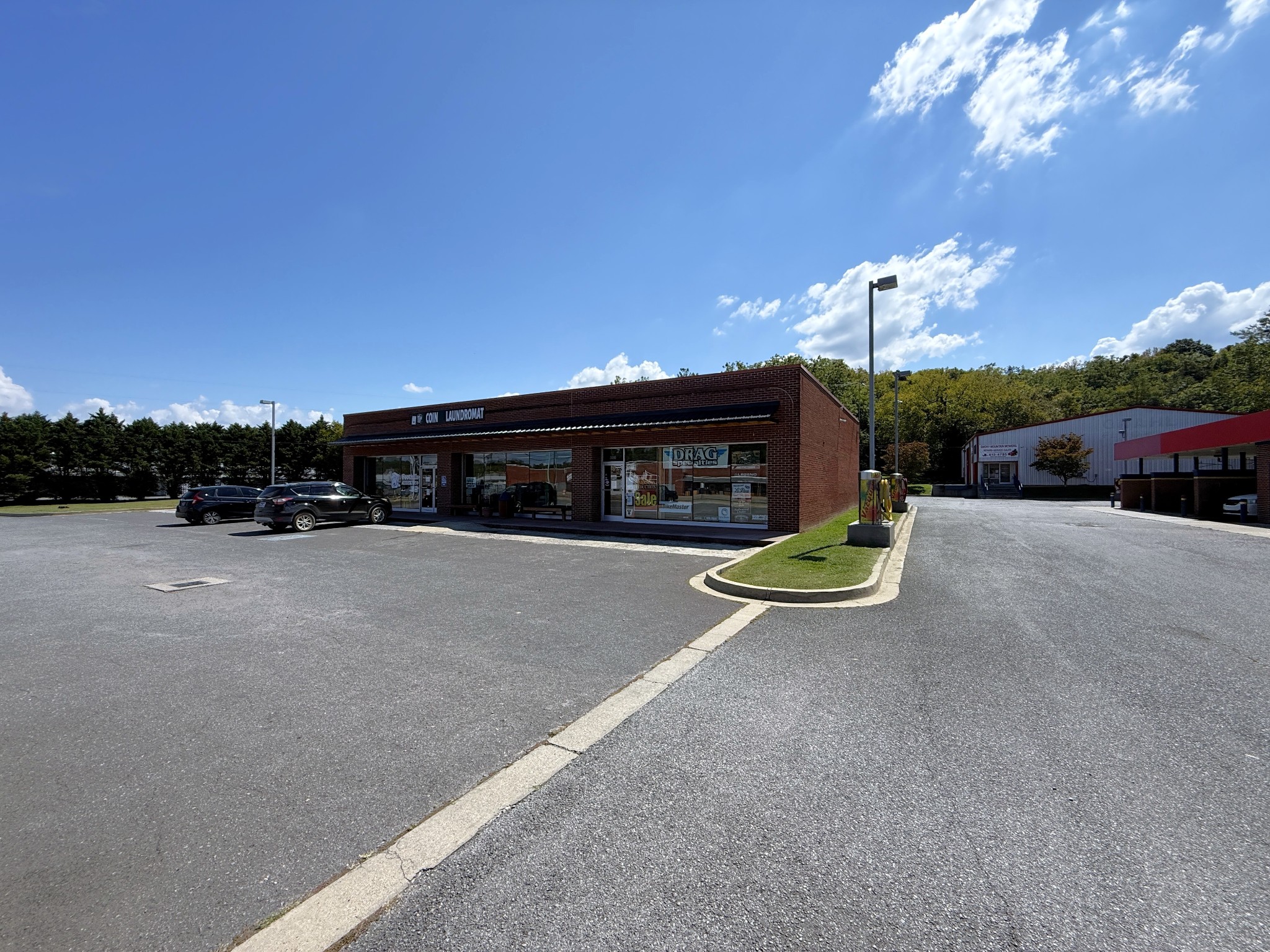 861 W Highway 25 70, W Property Photo 36