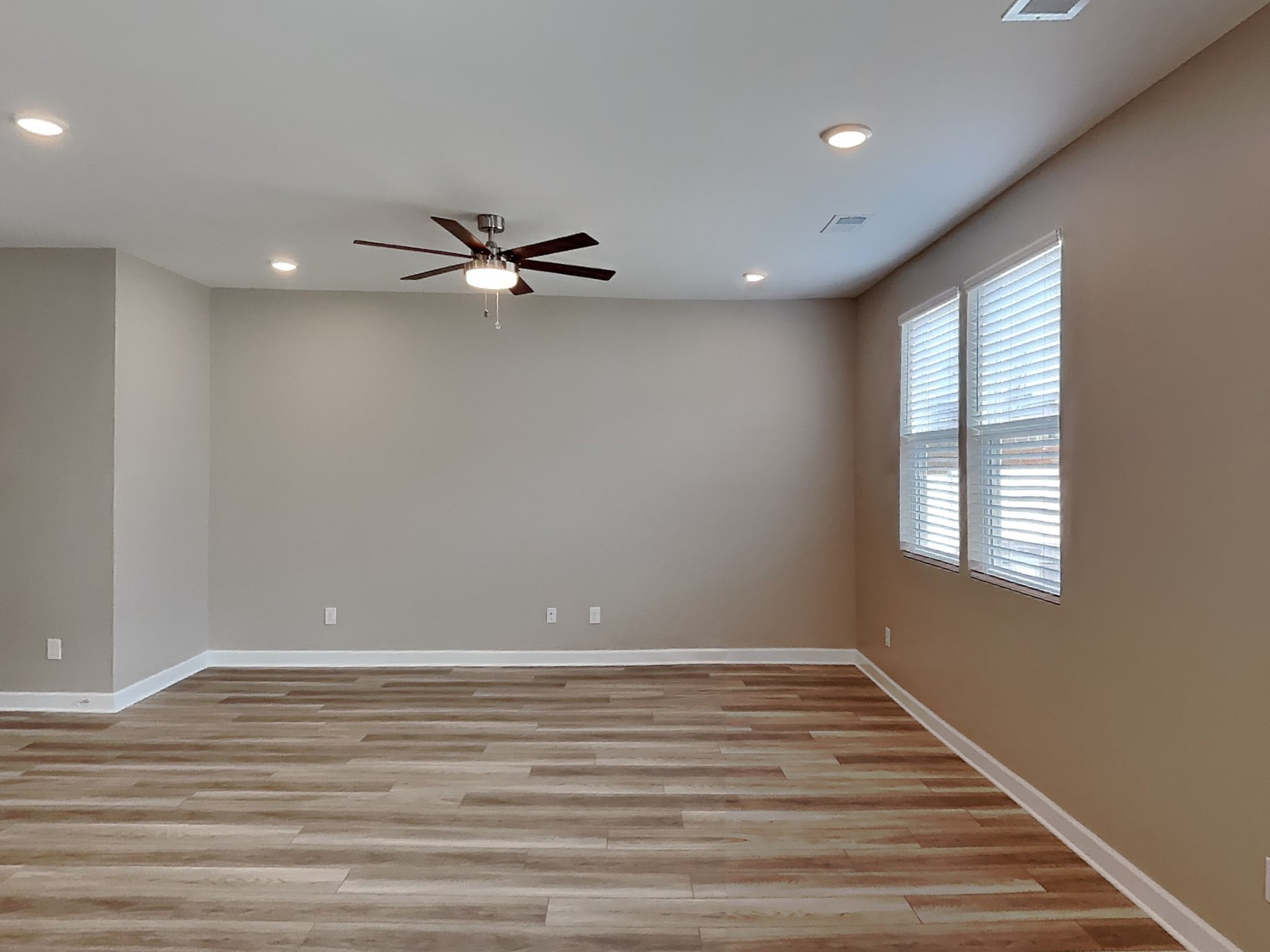 247 Millbrook Drive, W Property Photo 3