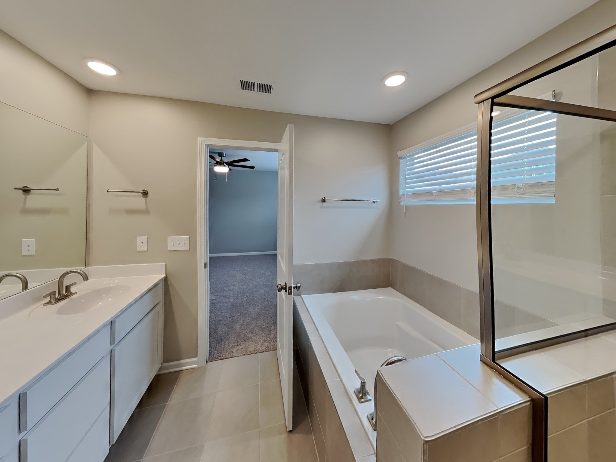 247 Millbrook Drive, W Property Photo 8