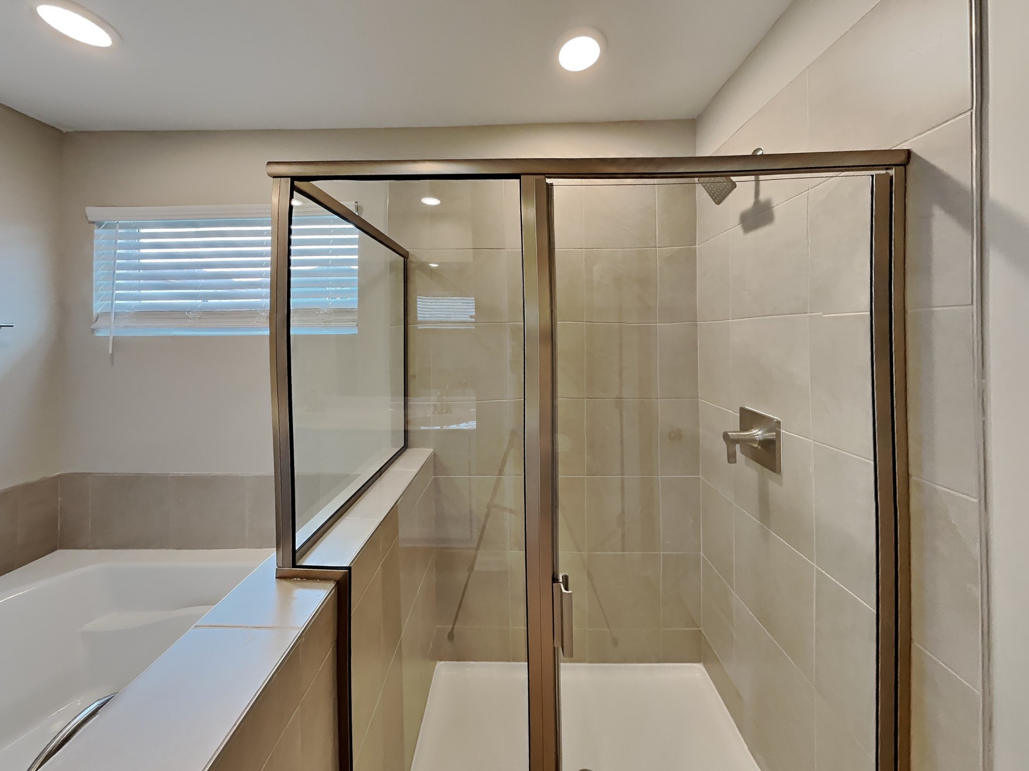 247 Millbrook Drive, W Property Photo 9