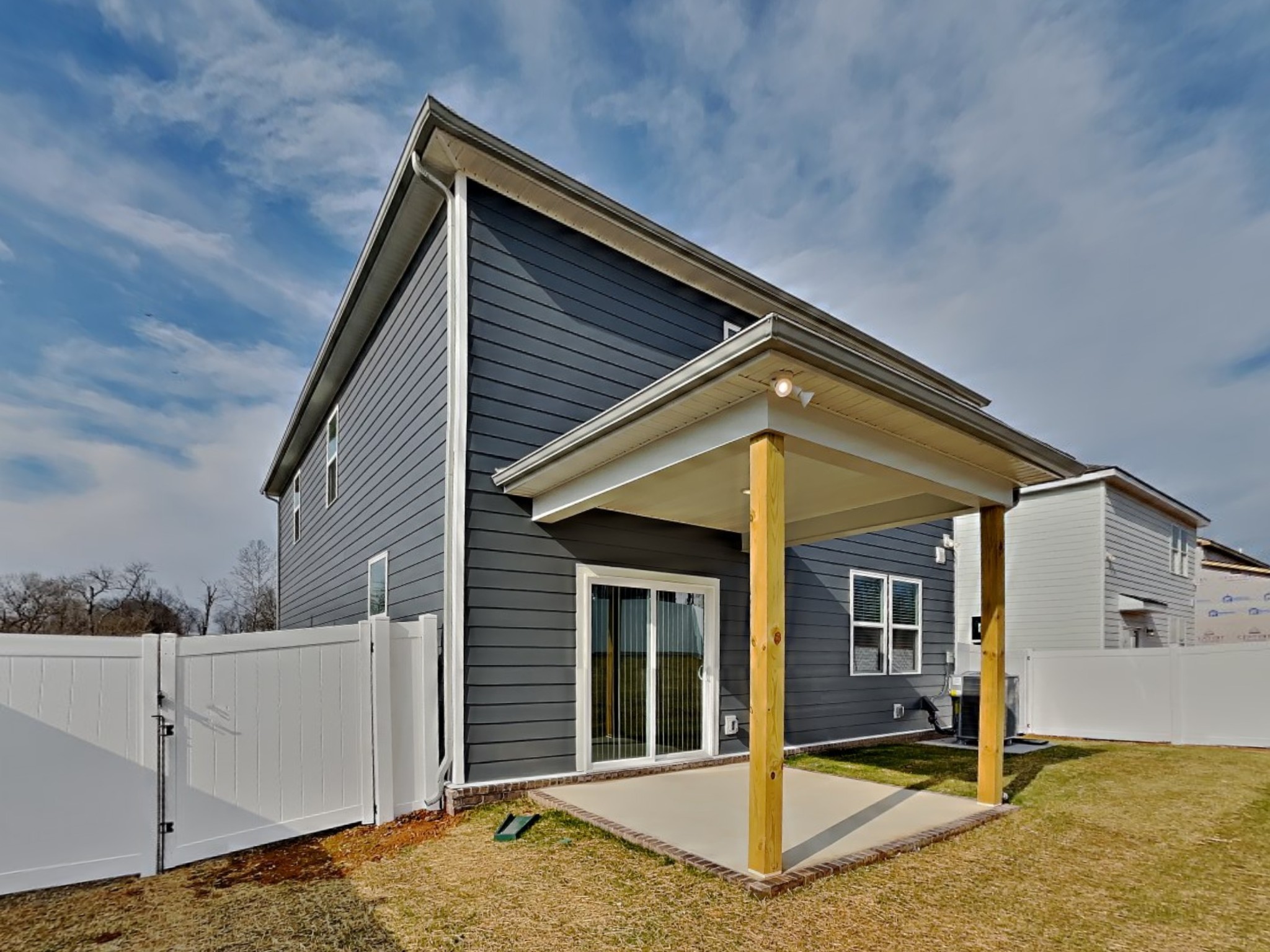 247 Millbrook Drive, W Property Photo 16
