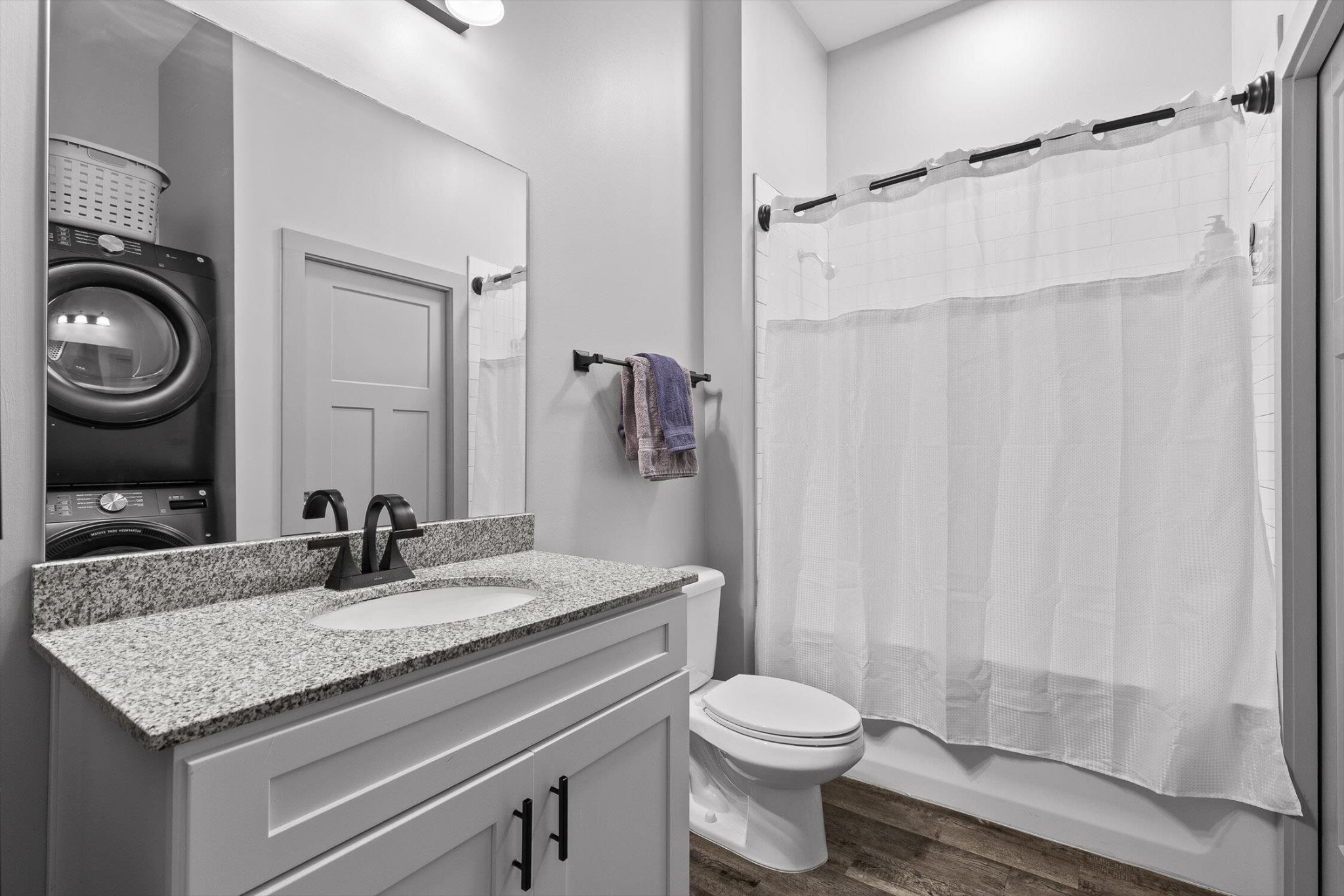 782 Riverfront Parkway Property Photo 18