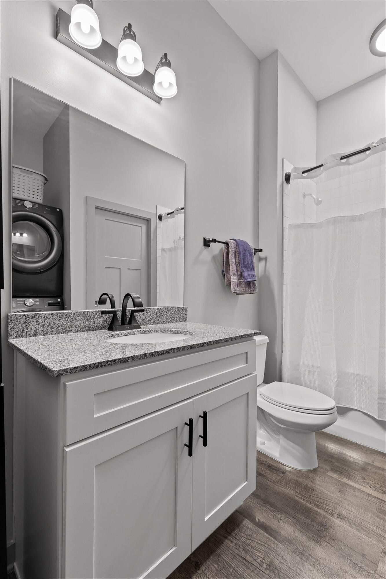 782 Riverfront Parkway Property Photo 19