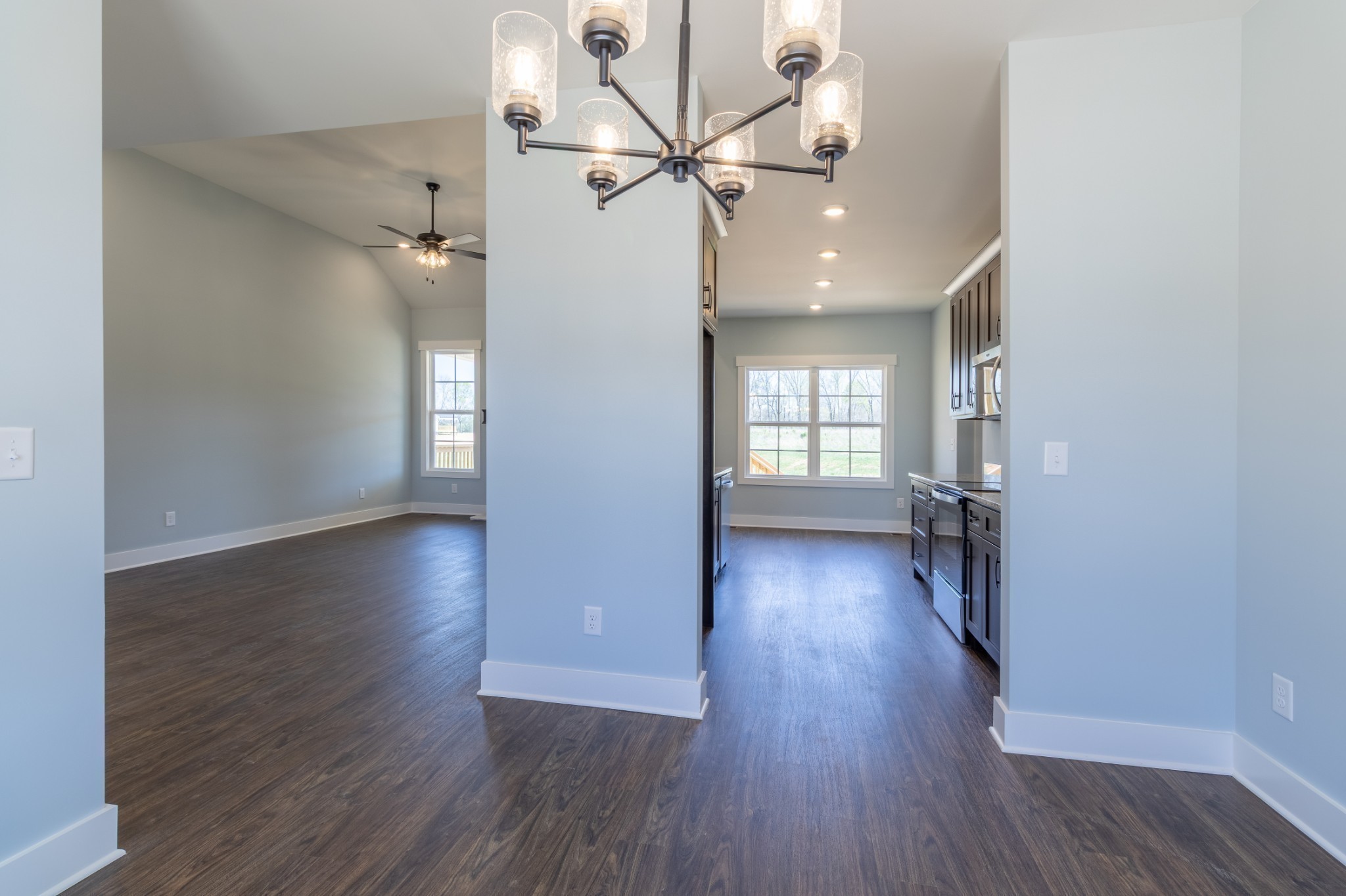 2060 Beverly Ct Property Photo 12