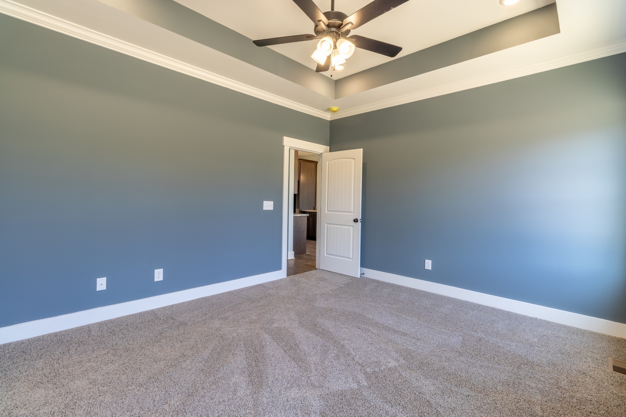 2060 Beverly Ct Property Photo 20