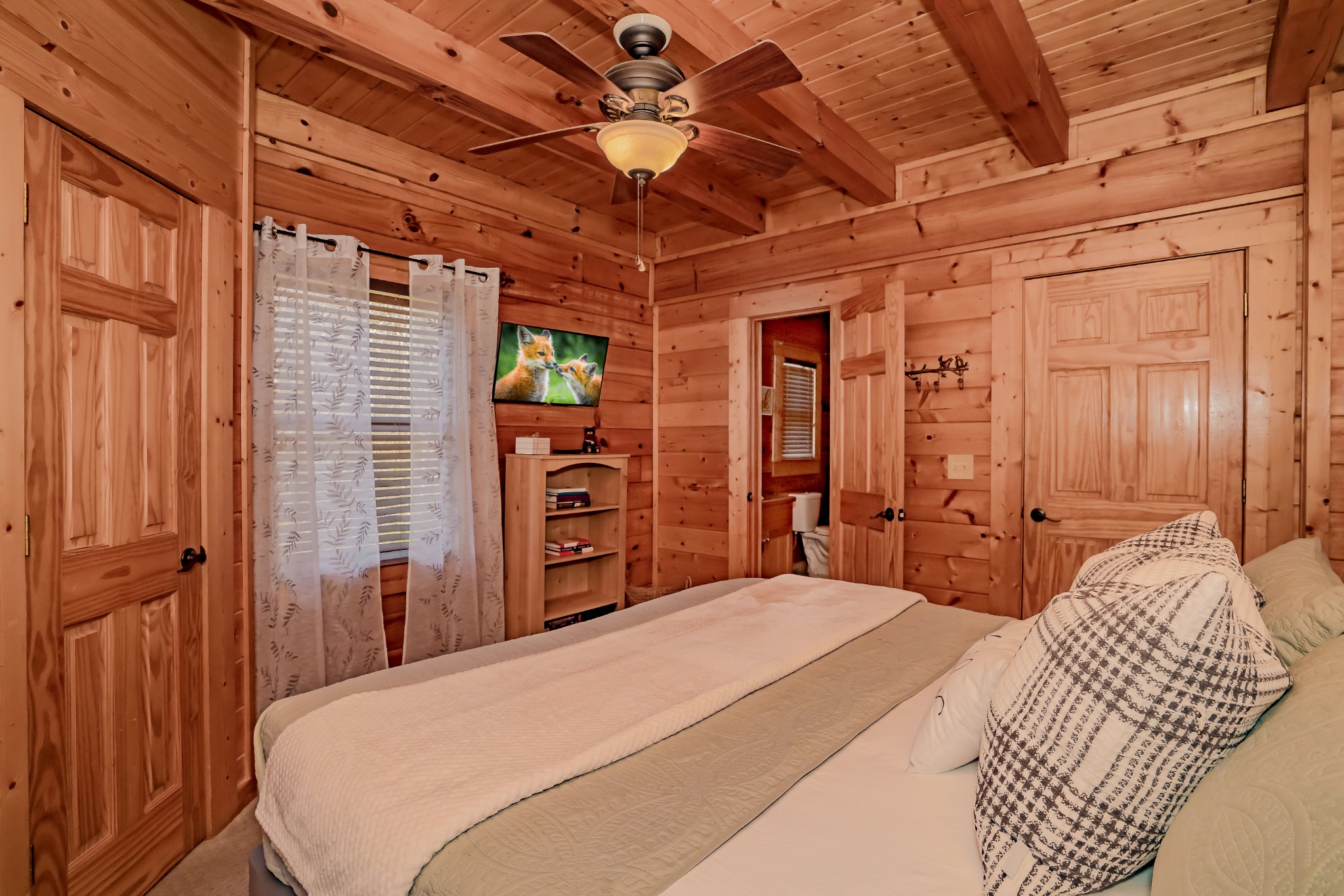 552 Blackberry Ridge Way Property Photo 9