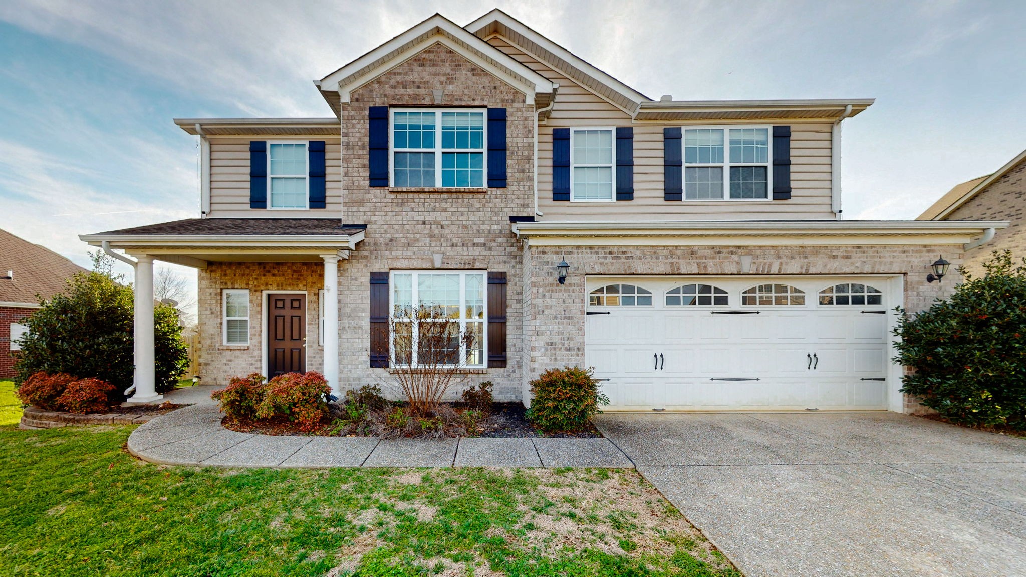 1055 Middleton Ln