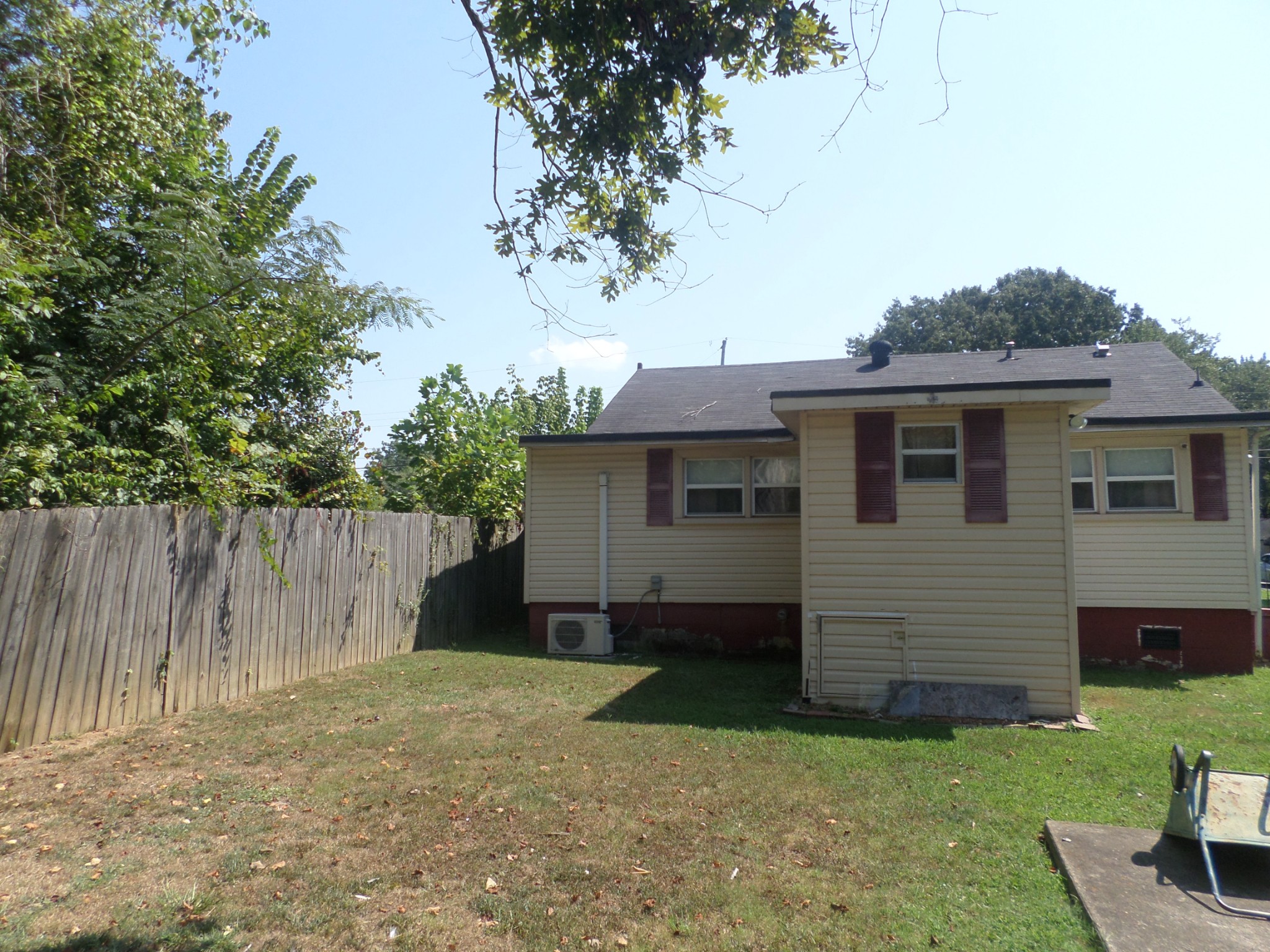 286 Hillcrest Circle Dr Property Photo 10